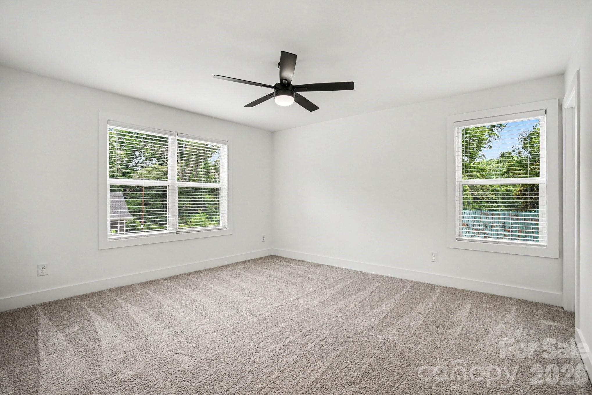 Single Family Residence at 811 Evening Shade Lane, Gastonia, photo 15 of 22