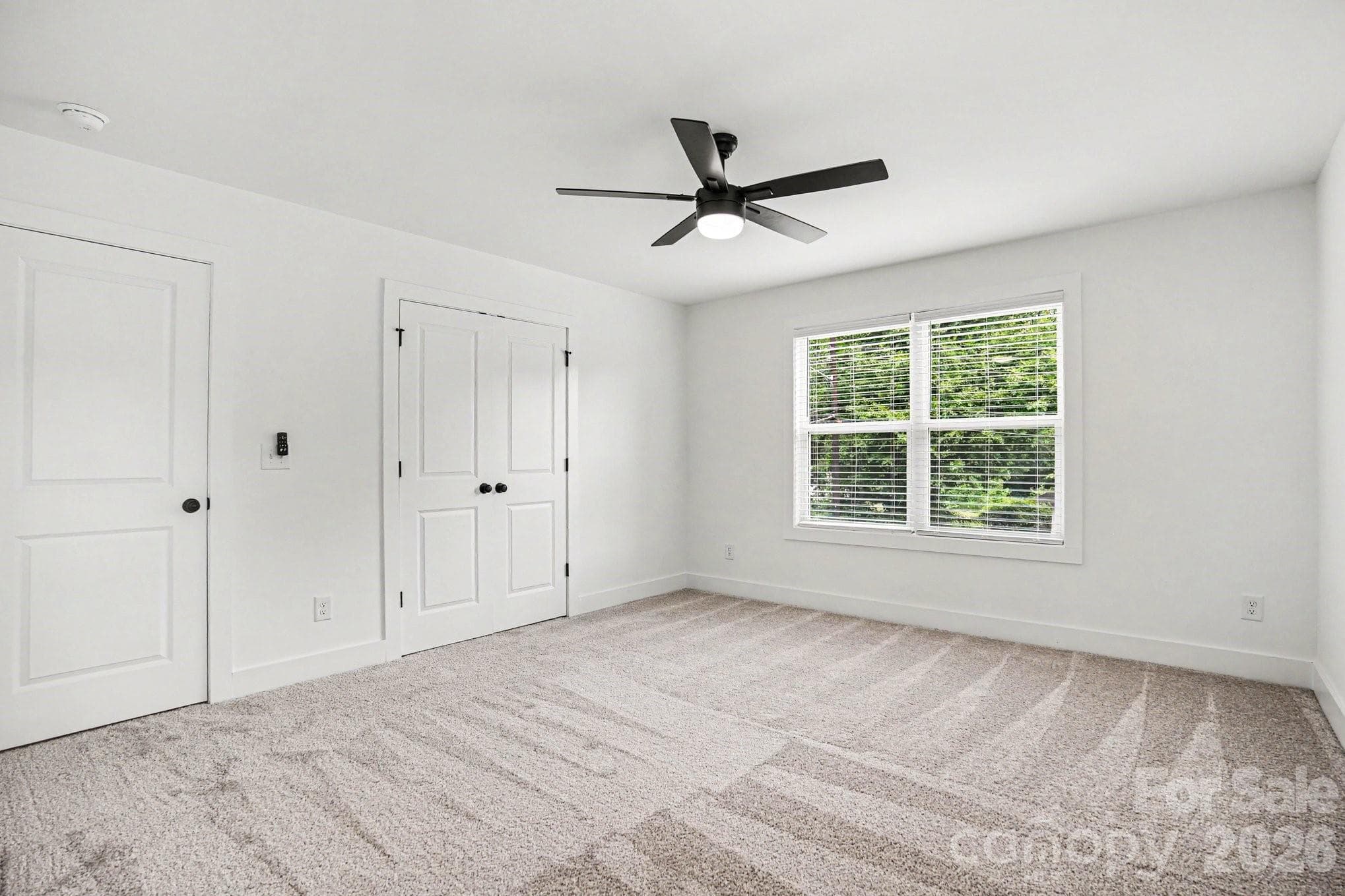 Single Family Residence at 811 Evening Shade Lane, Gastonia, photo 16 of 22