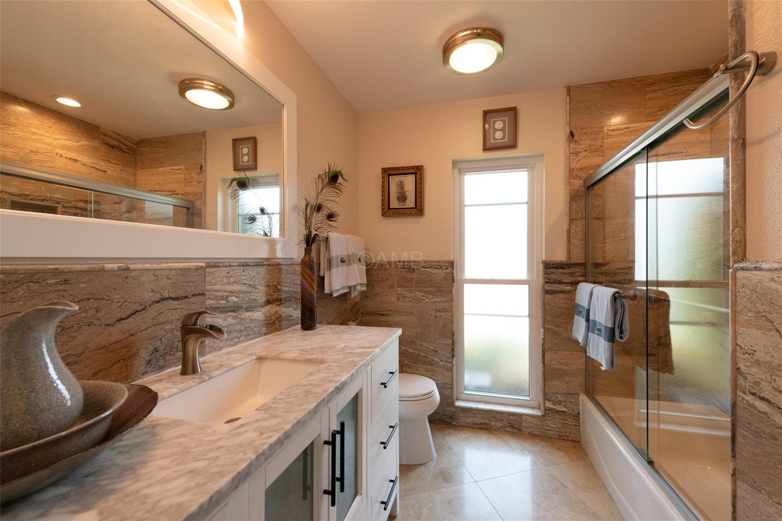 2nd Full Bathroom - 11580 W DIXIE SHORES DR, CRYSTAL RIVER