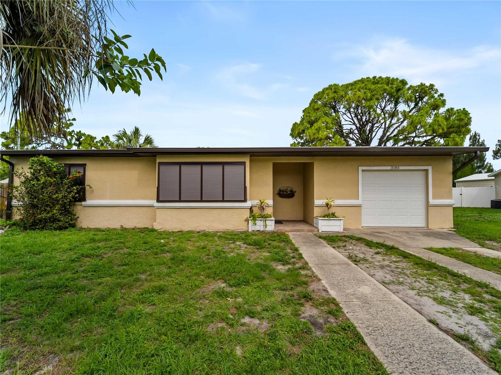3181 NORMANDY DR
