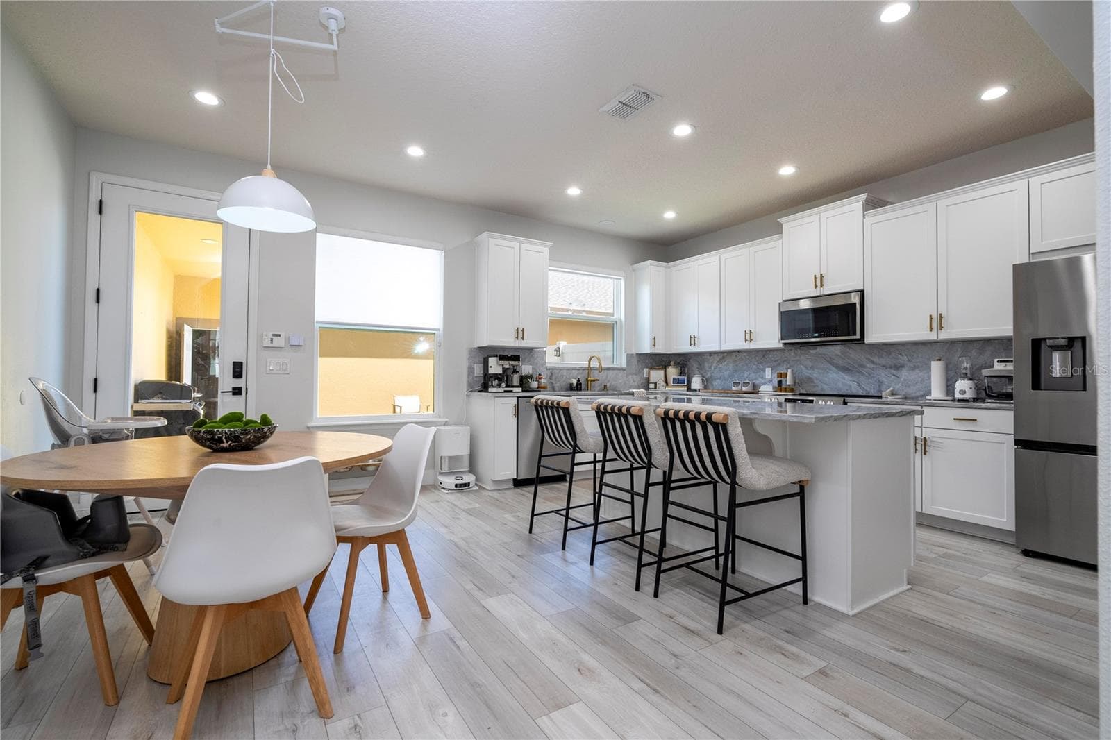 Townhouse at 11861 VERMILLION AVE, WINDERMERE, photo 18 of 98