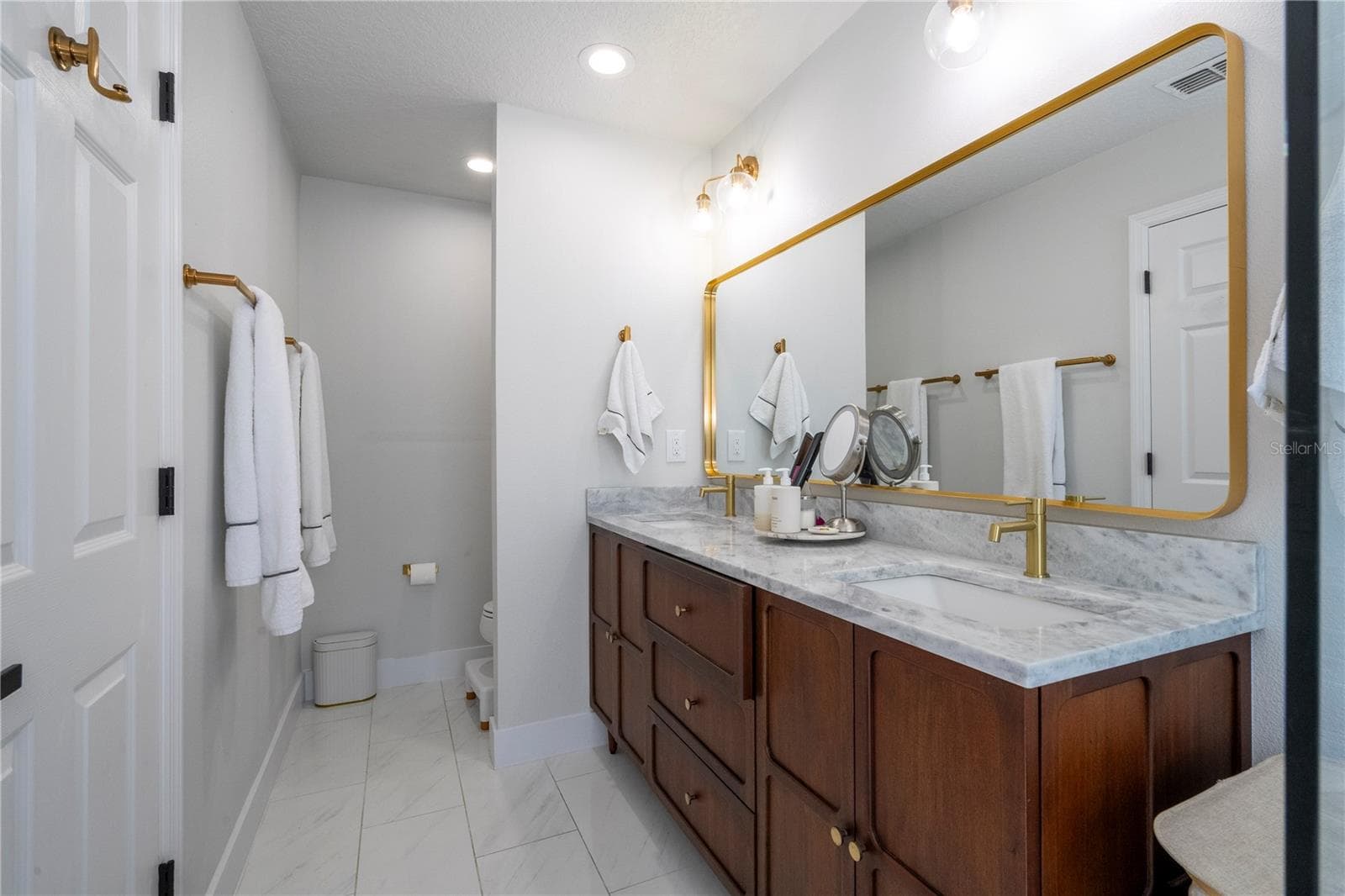 Townhouse at 11861 VERMILLION AVE, WINDERMERE, photo 40 of 98