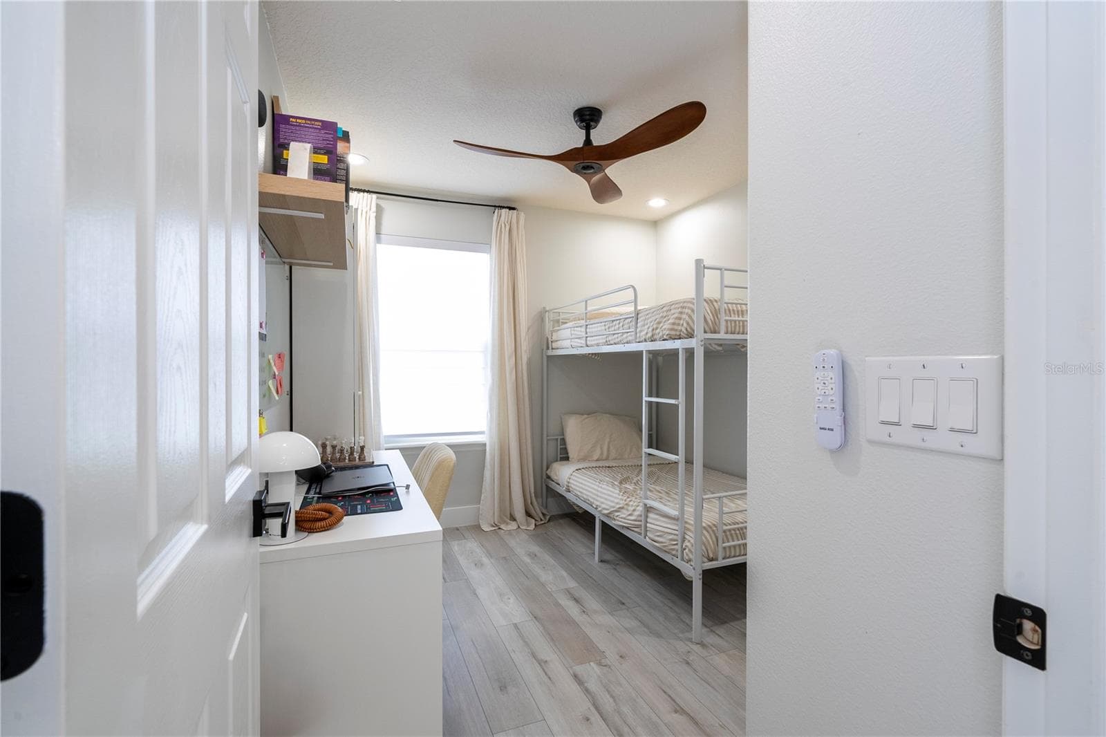 Townhouse at 11861 VERMILLION AVE, WINDERMERE, photo 45 of 98