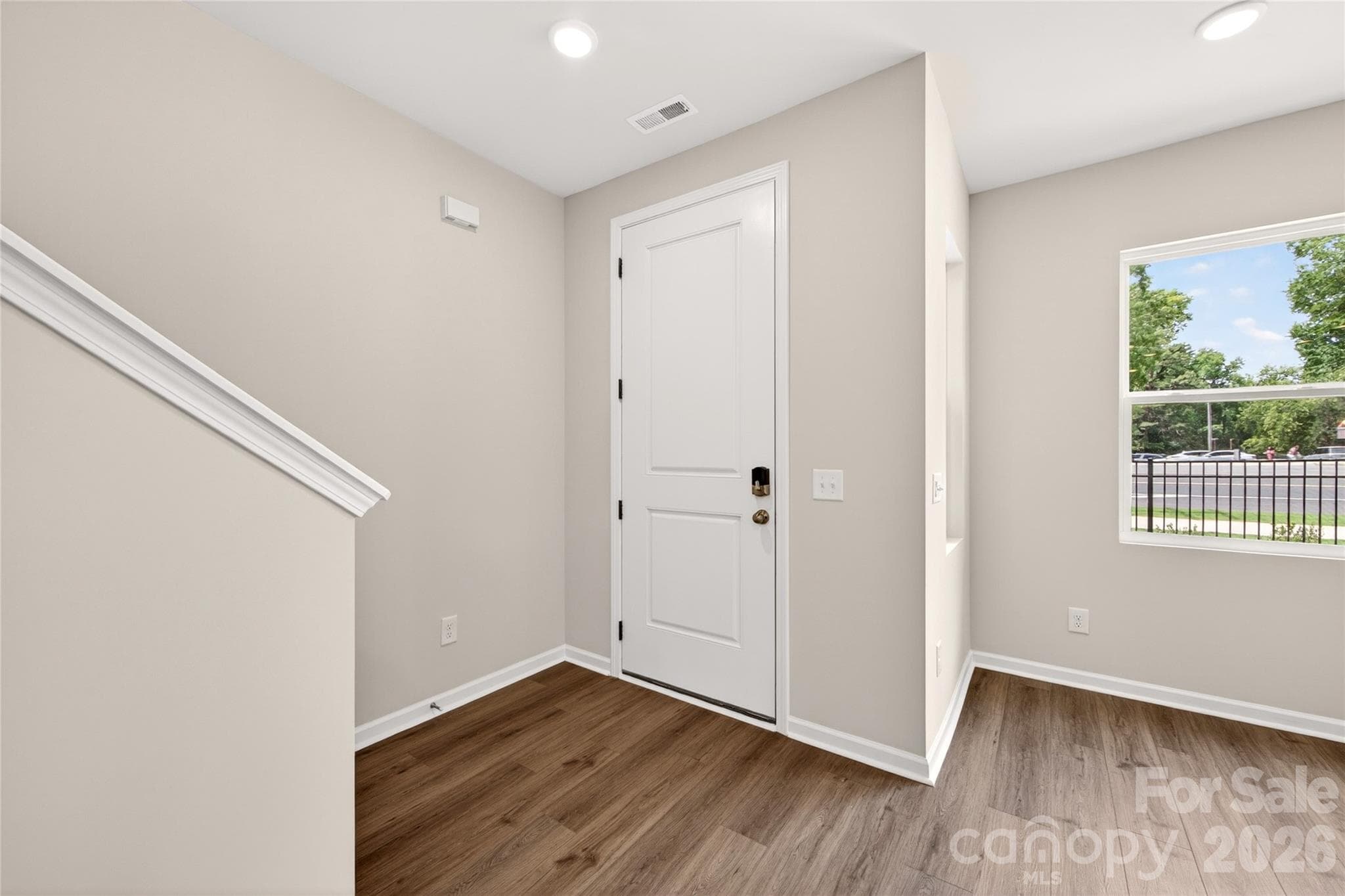 Home Entry - Charlotte
