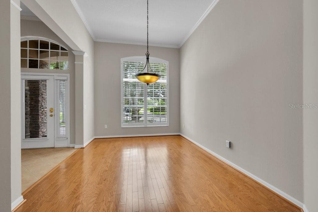 Single Family Residence at 6122 KESTRELPARK DR, LITHIA, photo 7 of 54