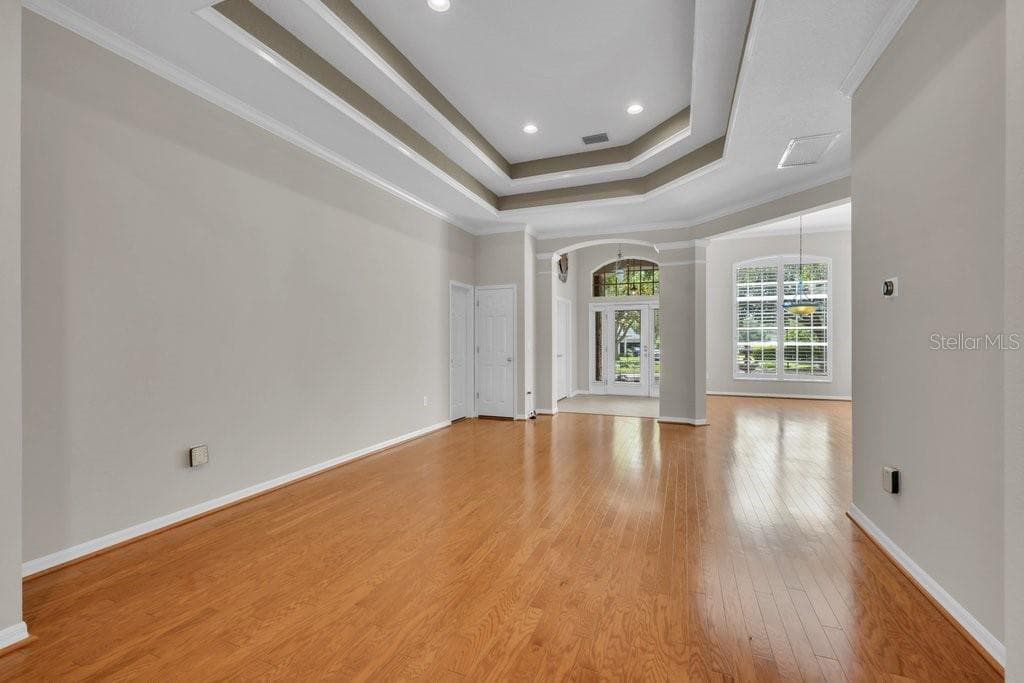 Single Family Residence at 6122 KESTRELPARK DR, LITHIA, photo 12 of 54