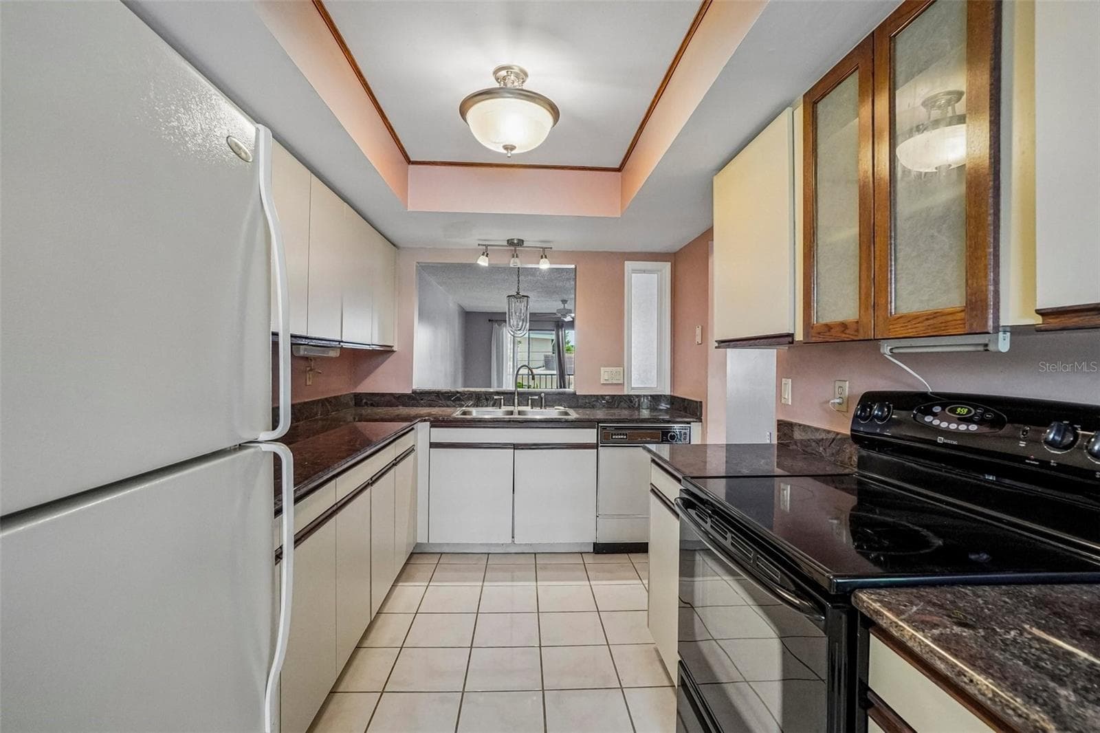 Condominium at 1601 43RD ST N #224, ST PETERSBURG, photo 14 of 44
