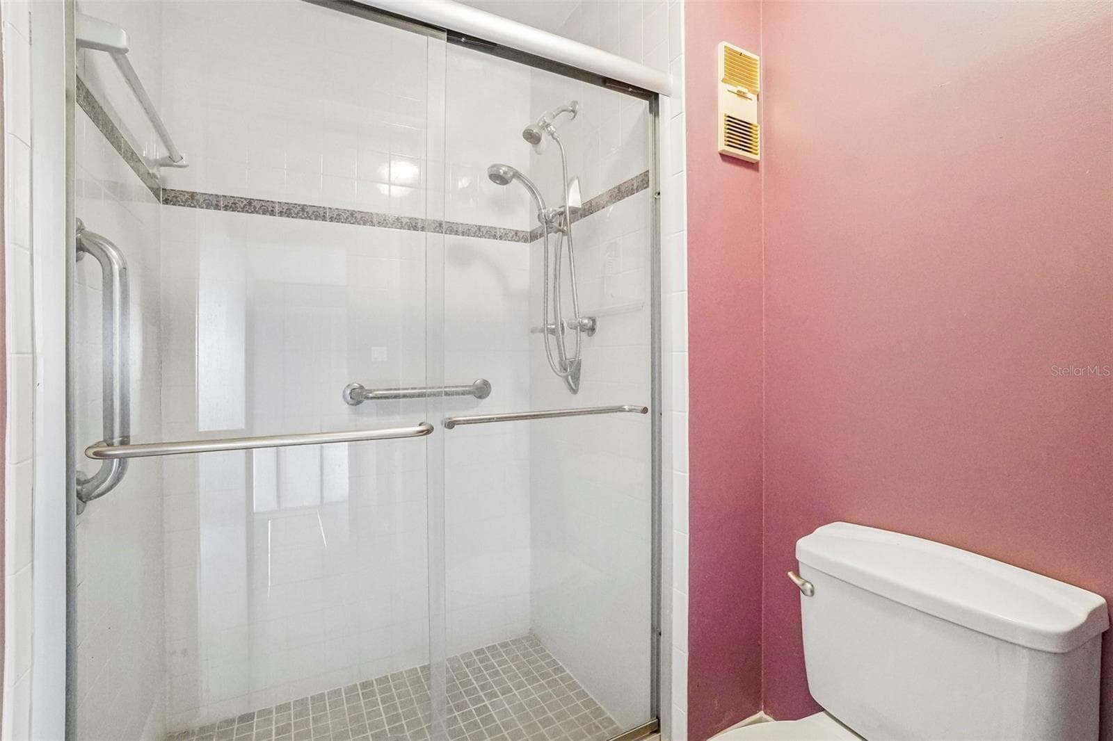 Condominium at 1601 43RD ST N #224, ST PETERSBURG, photo 34 of 44