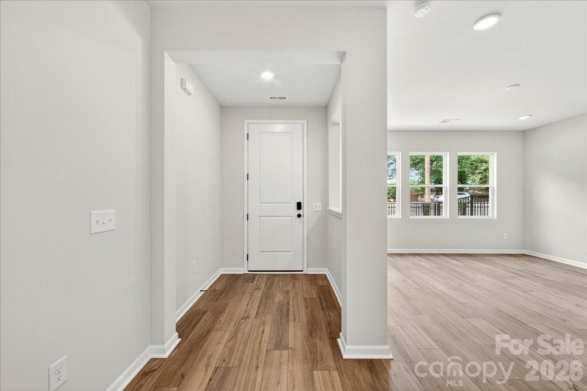 Foyer - Charlotte