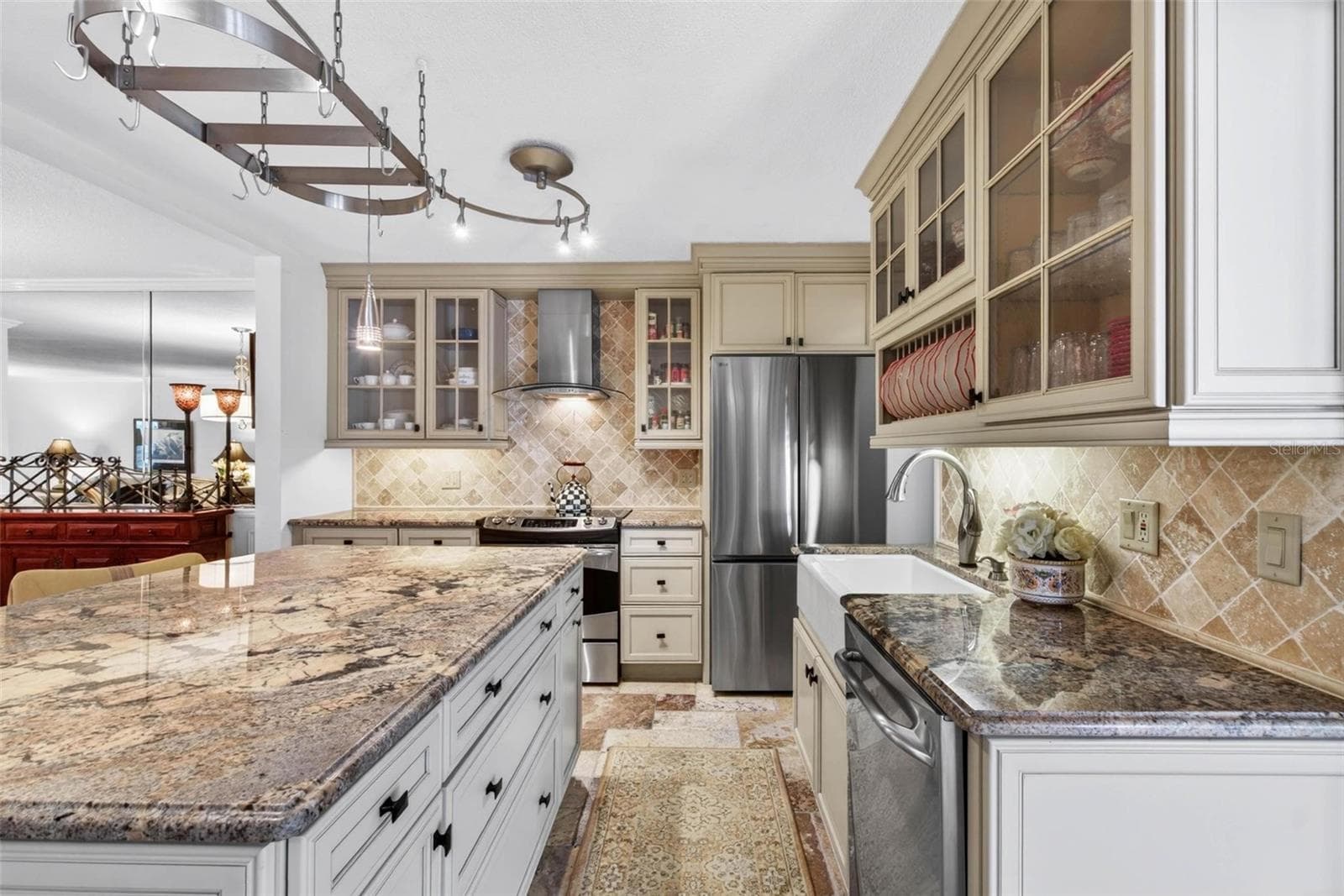 Condominium at 1065 EDEN ISLE BLVD NE #2, ST PETERSBURG, photo 9 of 31