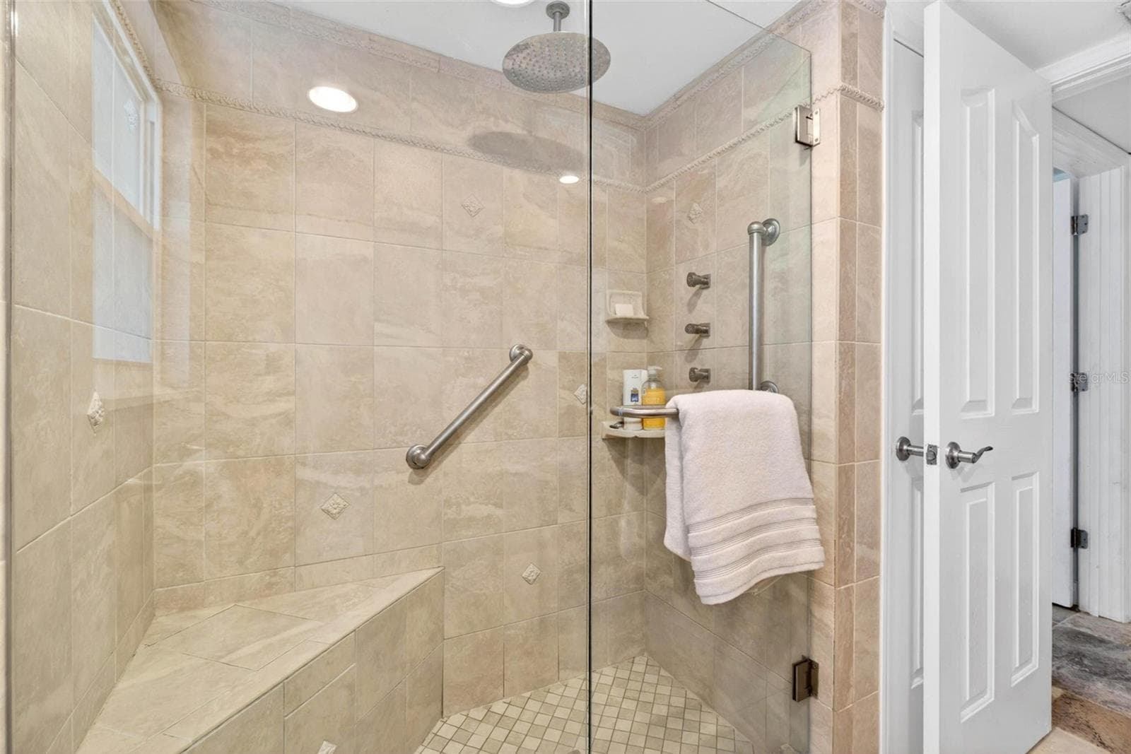 Condominium at 1065 EDEN ISLE BLVD NE #2, ST PETERSBURG, photo 22 of 31