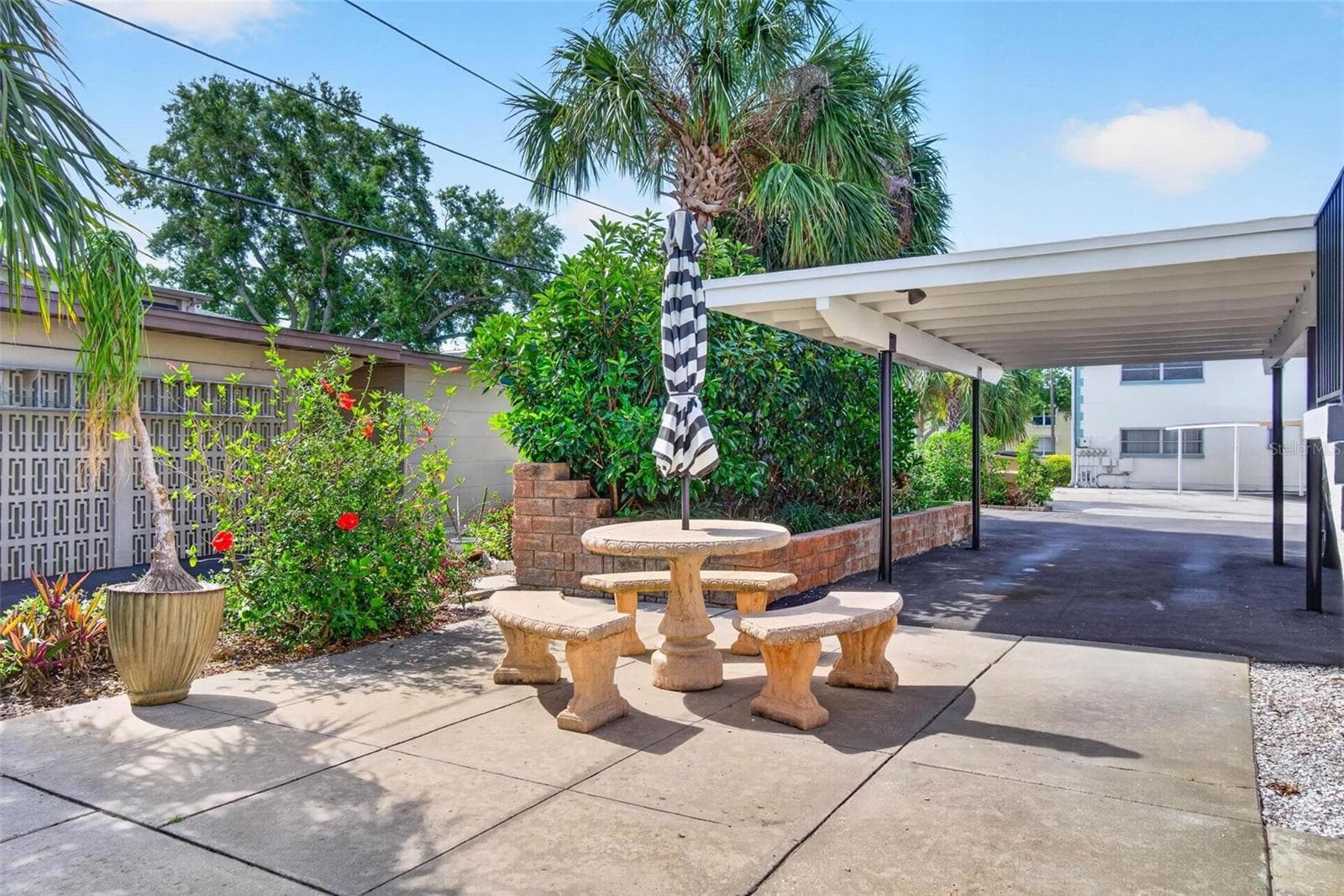 Condominium at 1065 EDEN ISLE BLVD NE #2, ST PETERSBURG, photo 29 of 31