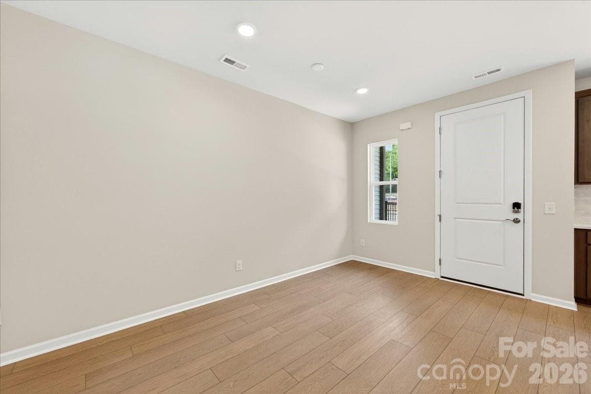 Foyer - Charlotte