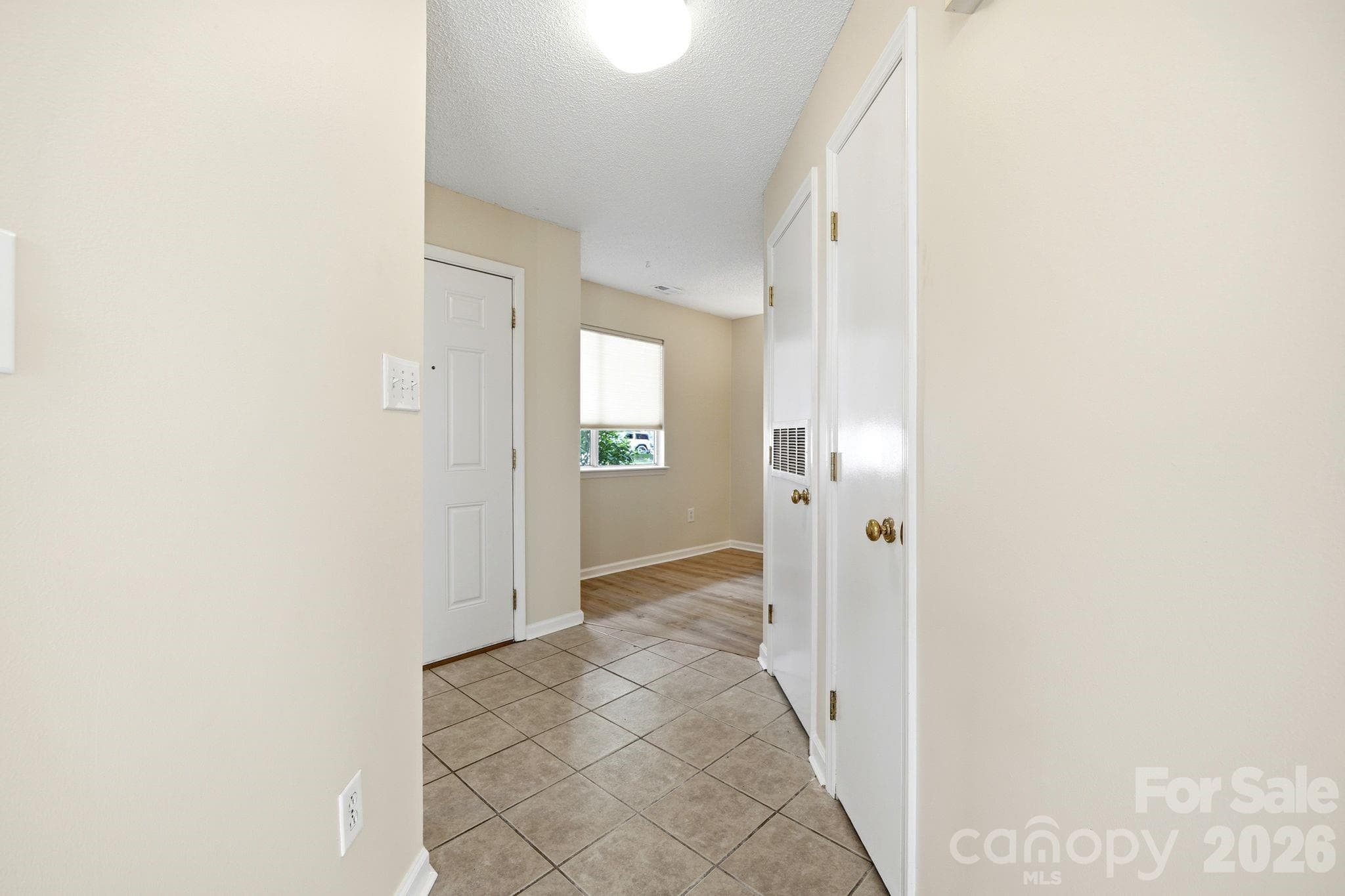 Flex area space that can be used for a sitting area, TV room or office space - Charlotte