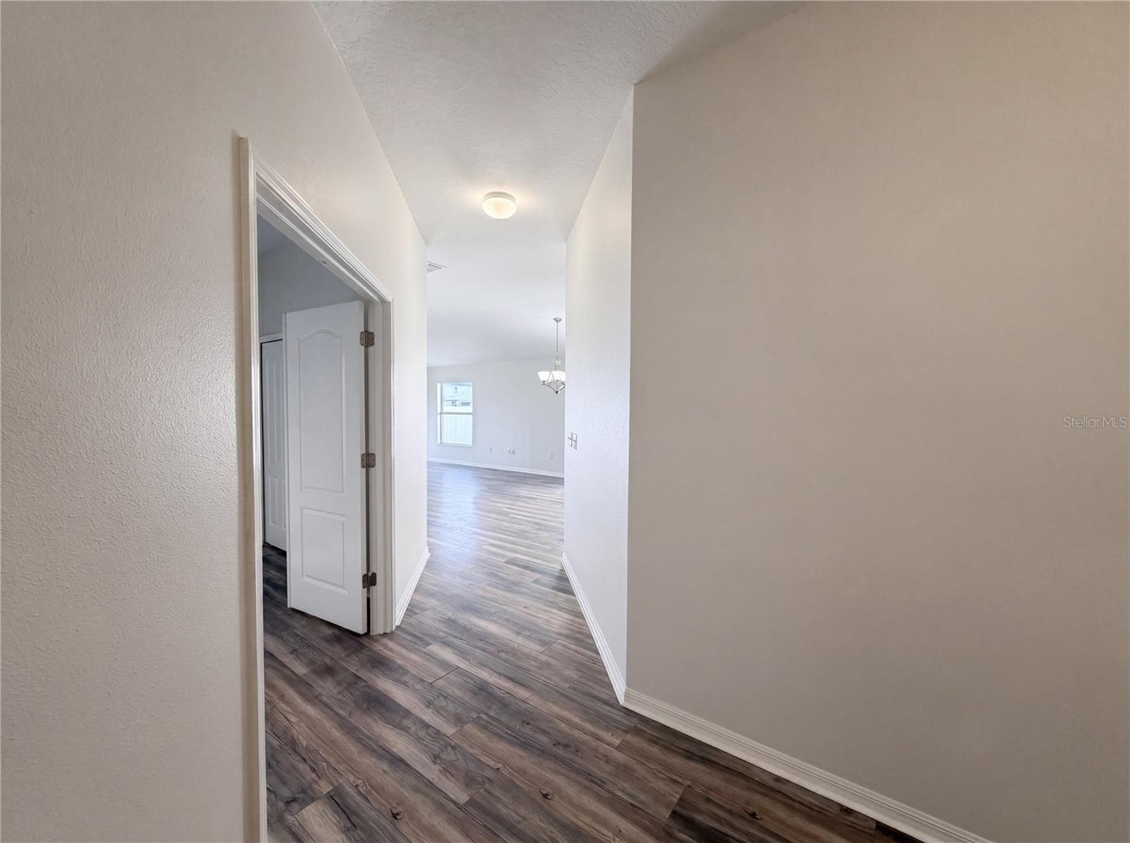 Single Family Residence at 1969 HAWKS VIEW DR, RUSKIN, photo 9 of 24