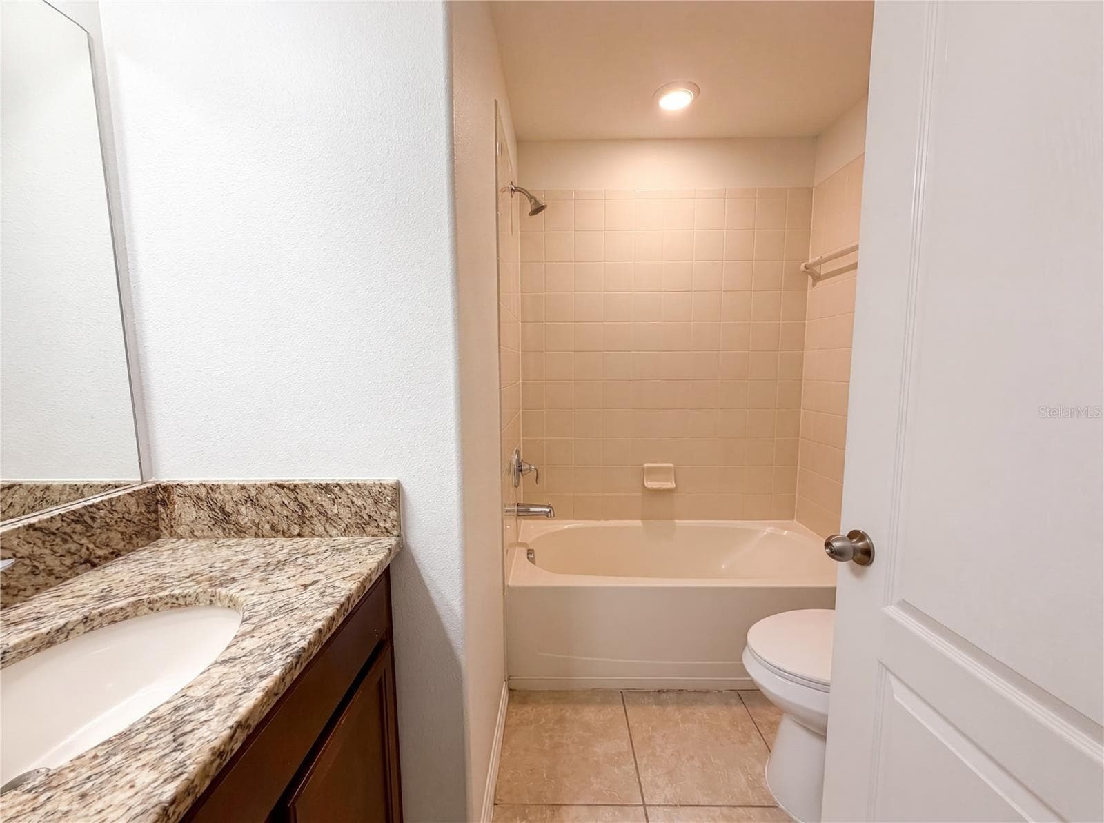 Single Family Residence at 1969 HAWKS VIEW DR, RUSKIN, photo 18 of 24