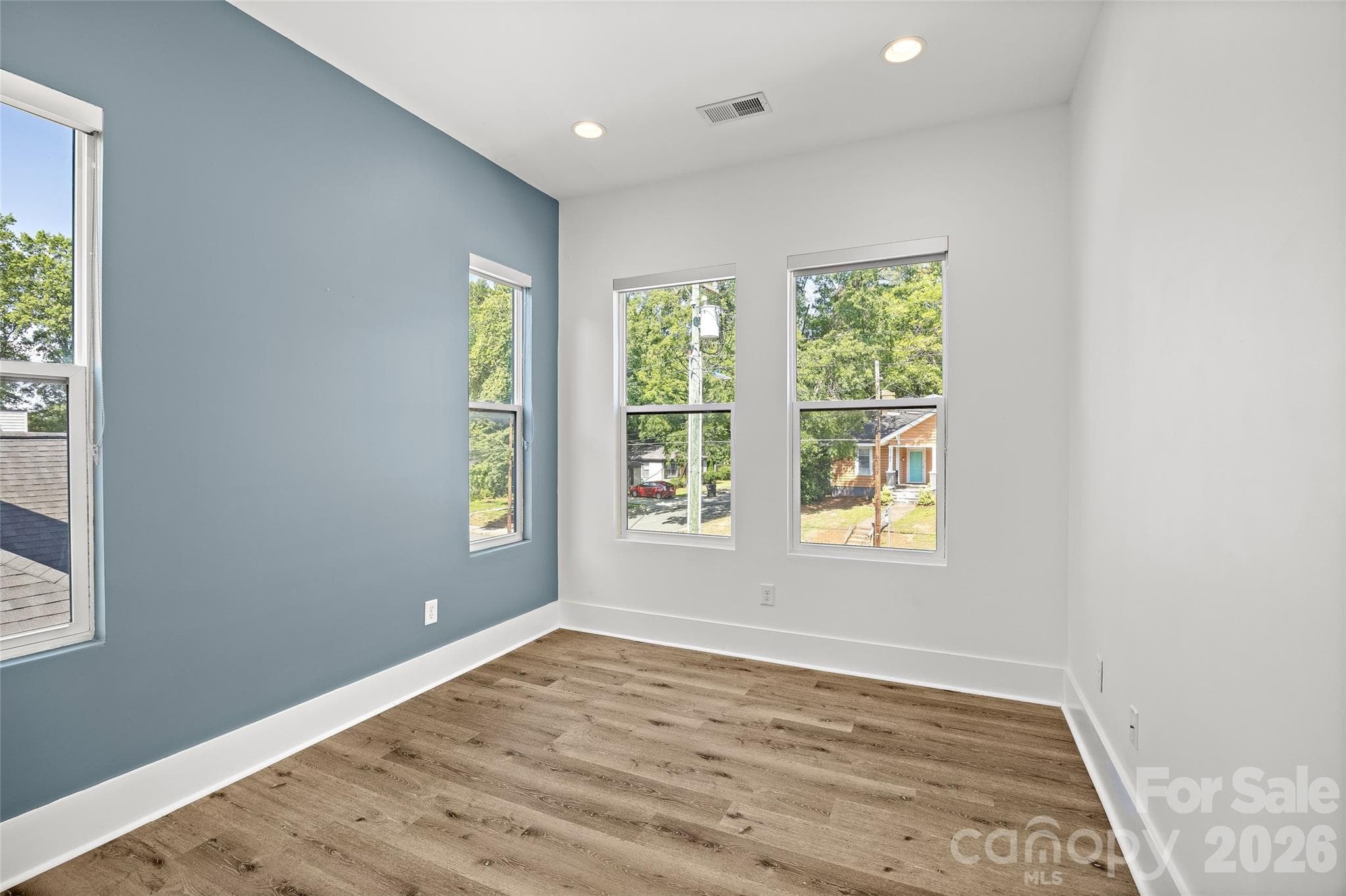 Single Family Residence at 1704 Pegram Street, Charlotte, photo 30 of 48