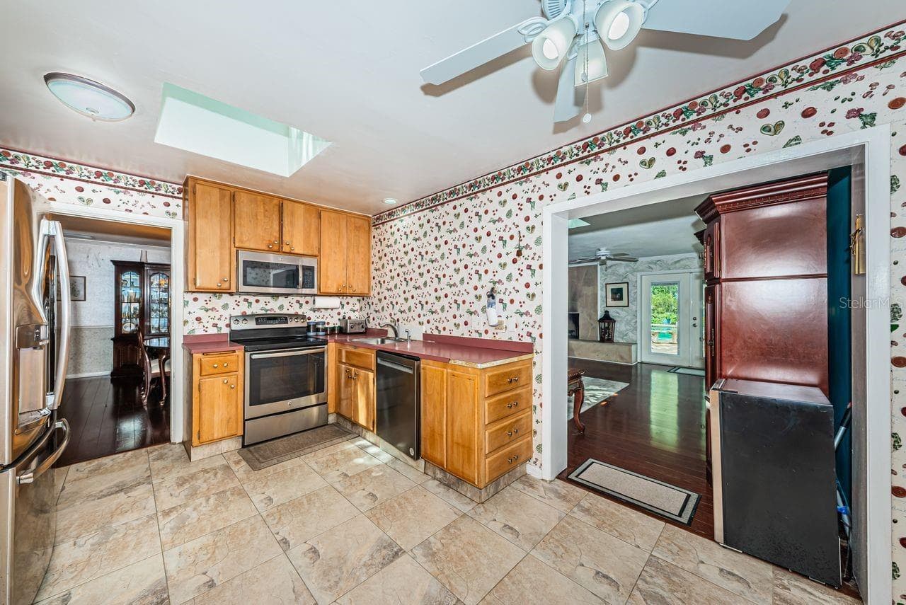 Kitchen - 1704 CYPRESS AVE, BELLEAIR