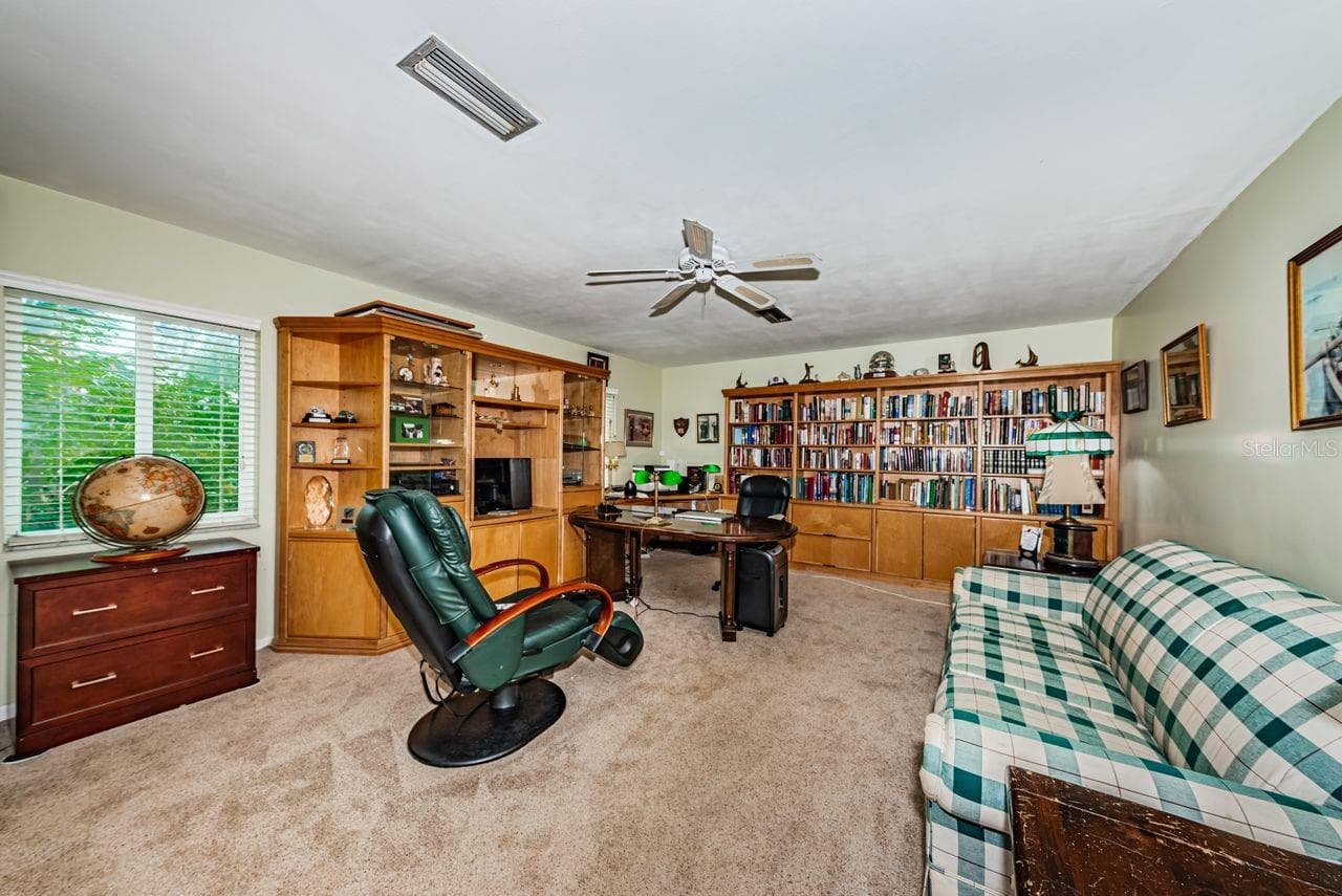 4th Bedroom currently being used as home office - 1704 CYPRESS AVE, BELLEAIR