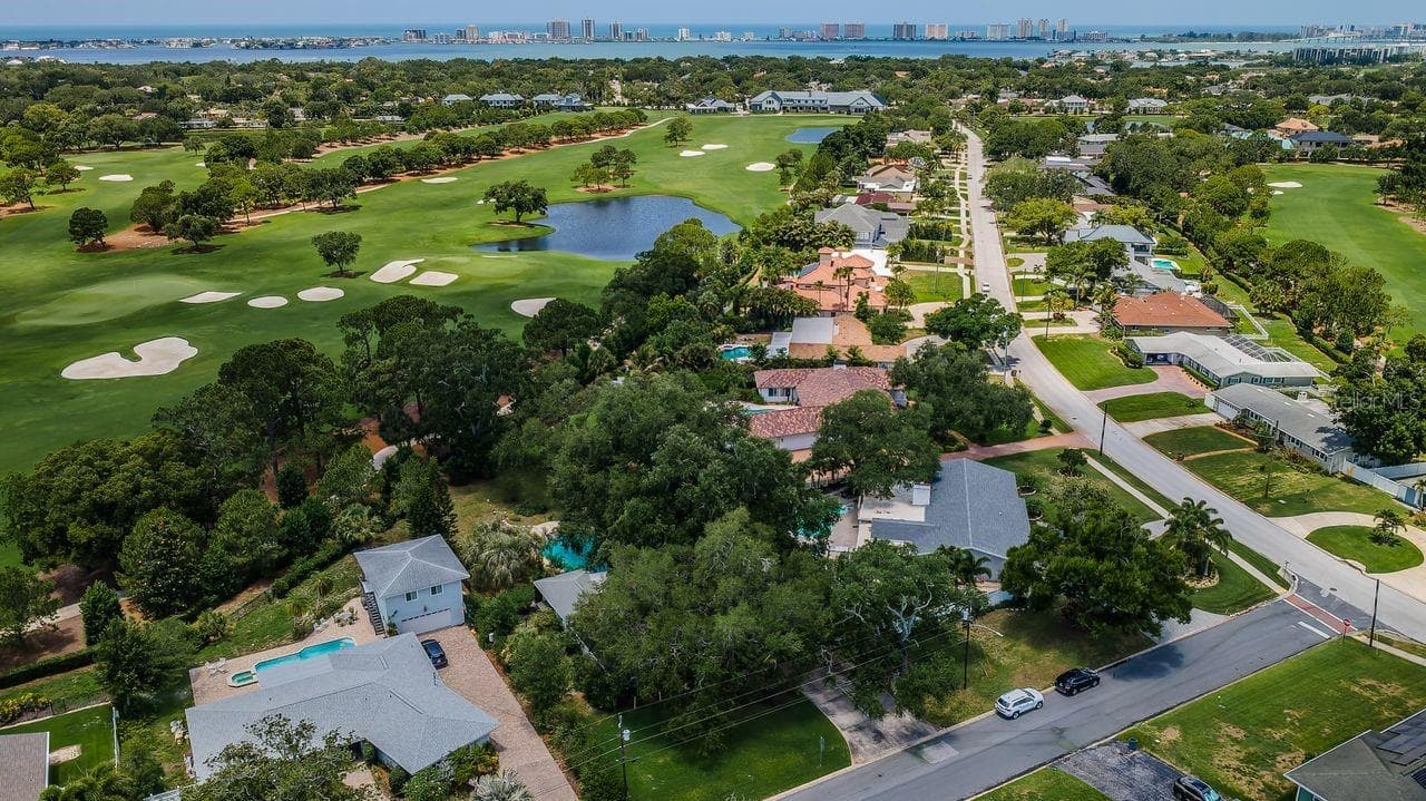 The 17th hole is a Dog leg left to 18th hole - 1704 CYPRESS AVE, BELLEAIR