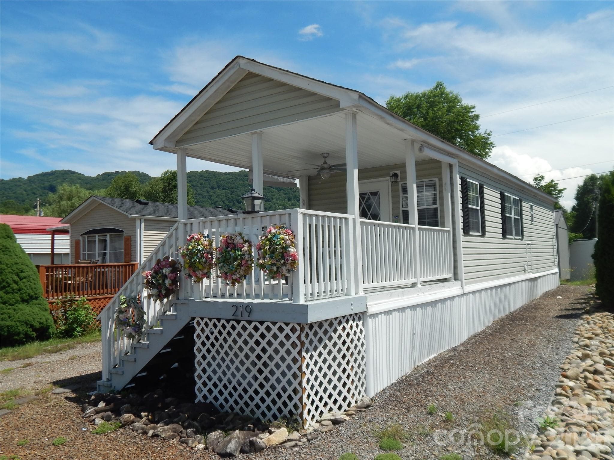 Single Family Residence at Waynesville, photo 3 of 15