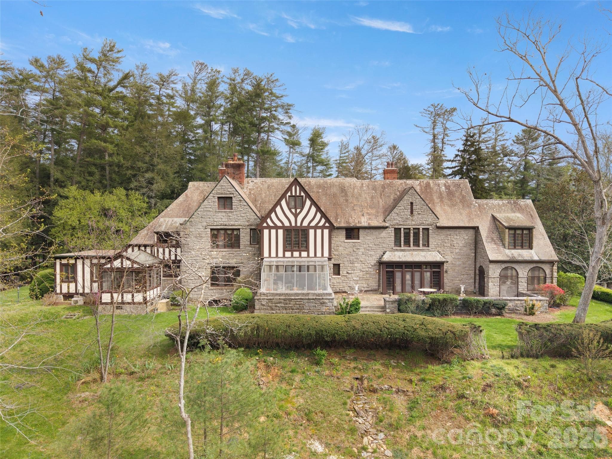Single Family Residence at 436 Vanderbilt Road, Biltmore Forest, photo 33 of 48