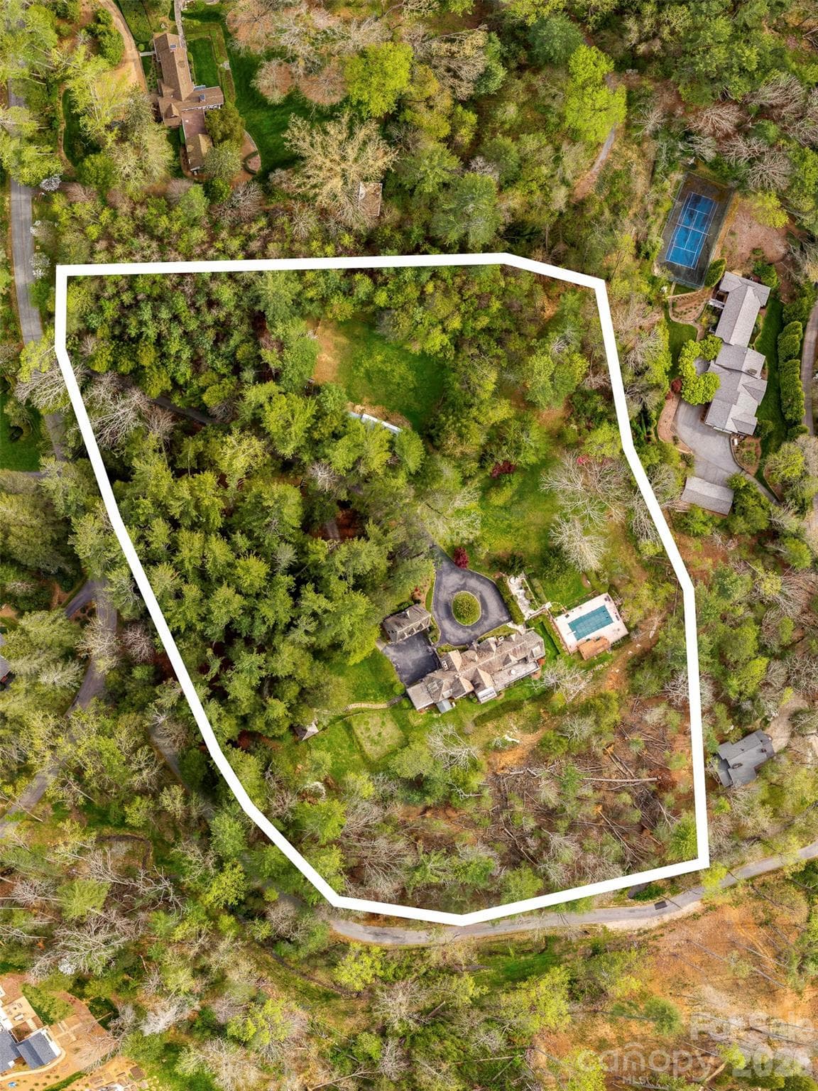 Single Family Residence at 436 Vanderbilt Road, Biltmore Forest, photo 38 of 48