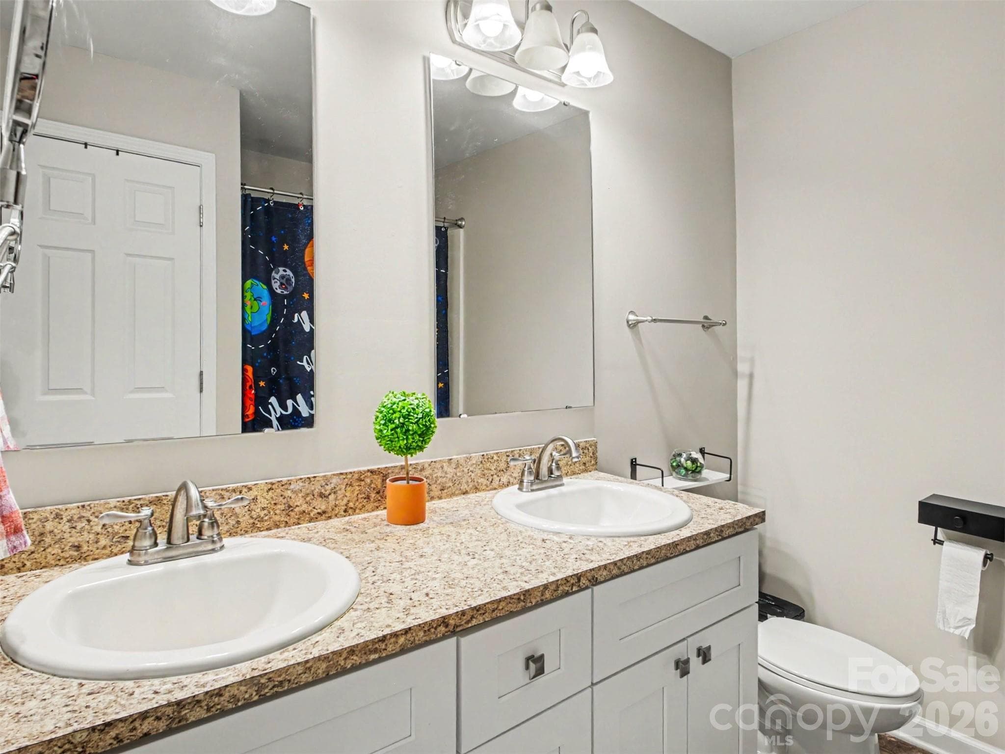 Single Family Residence at 325 Amber Court SW, Concord, photo 19 of 29