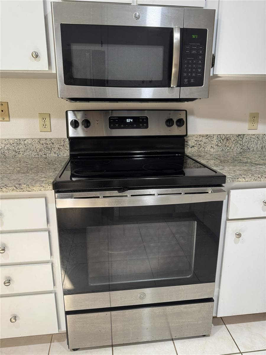 Kitchen - 11220 ELDERBERRY DR, PORT RICHEY