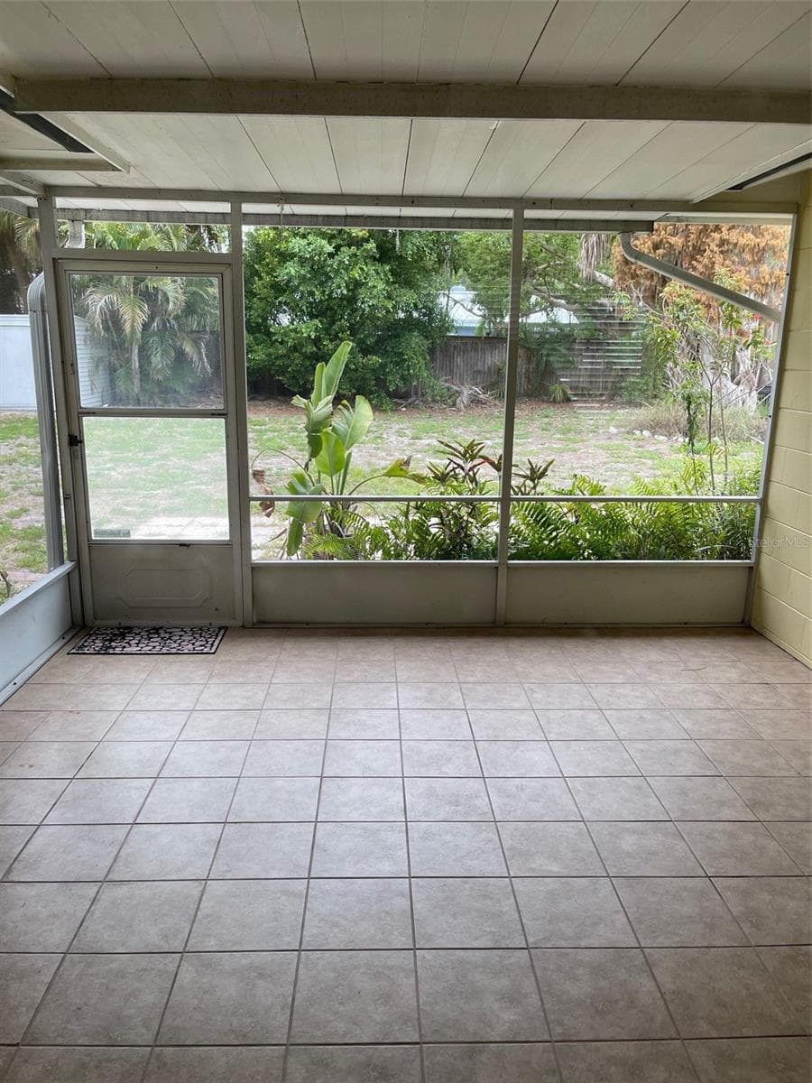 Single Family Residence at 2165 SUNNYSIDE LN, SARASOTA, photo 25 of 30