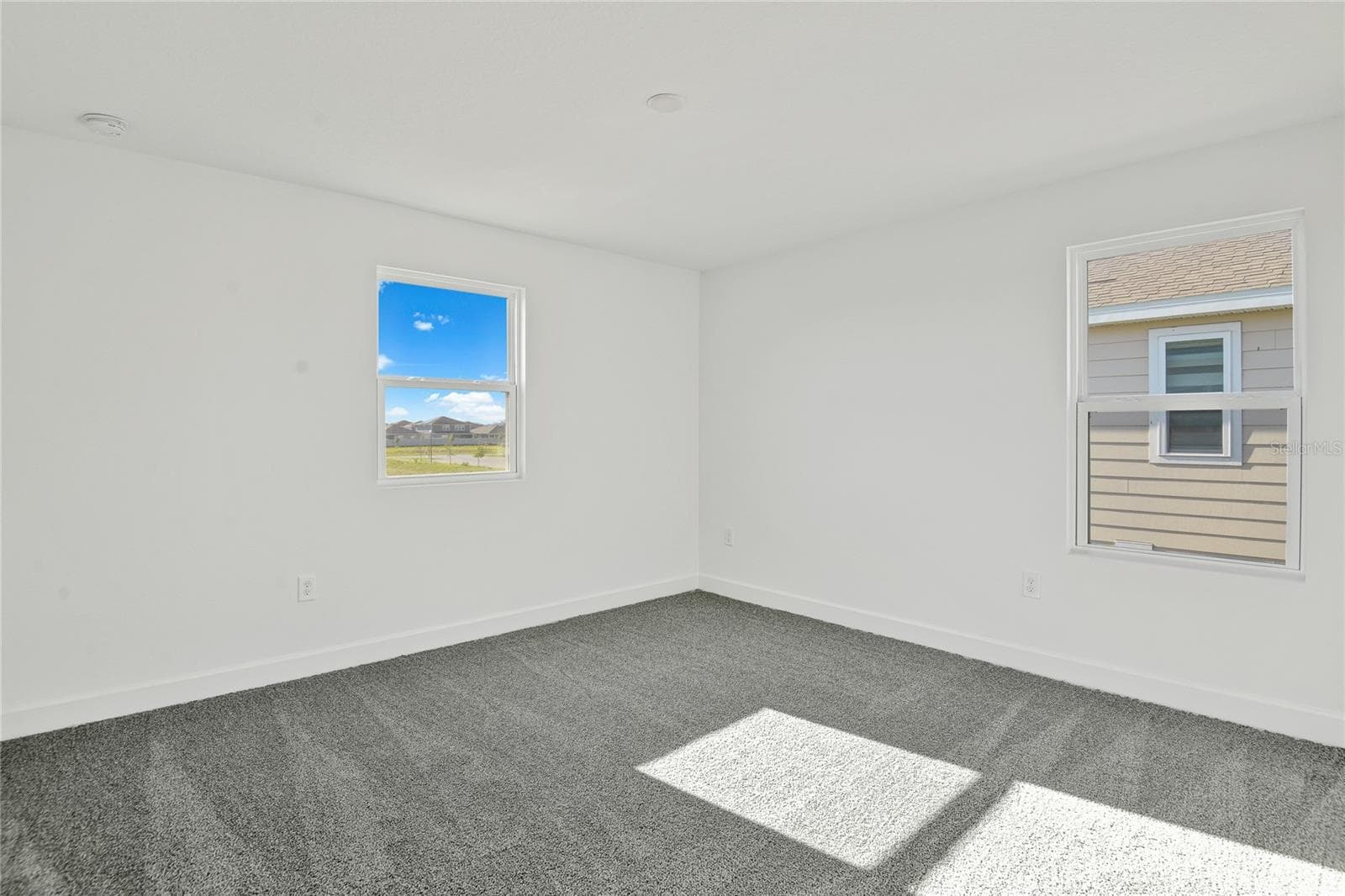 Single Family Residence at 1693 CROOKED CREEK ST, ST CLOUD, photo 15 of 19
