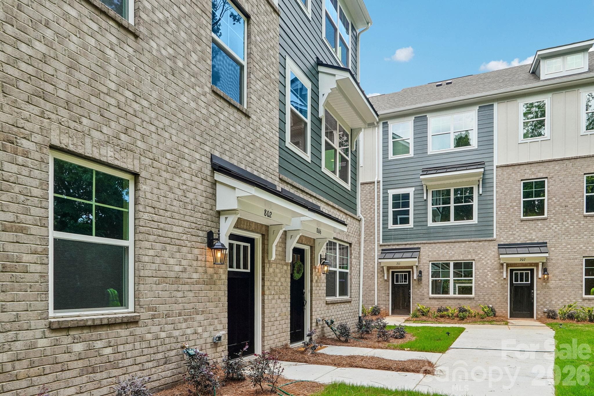 Townhouse at Charlotte, photo 3 of 35