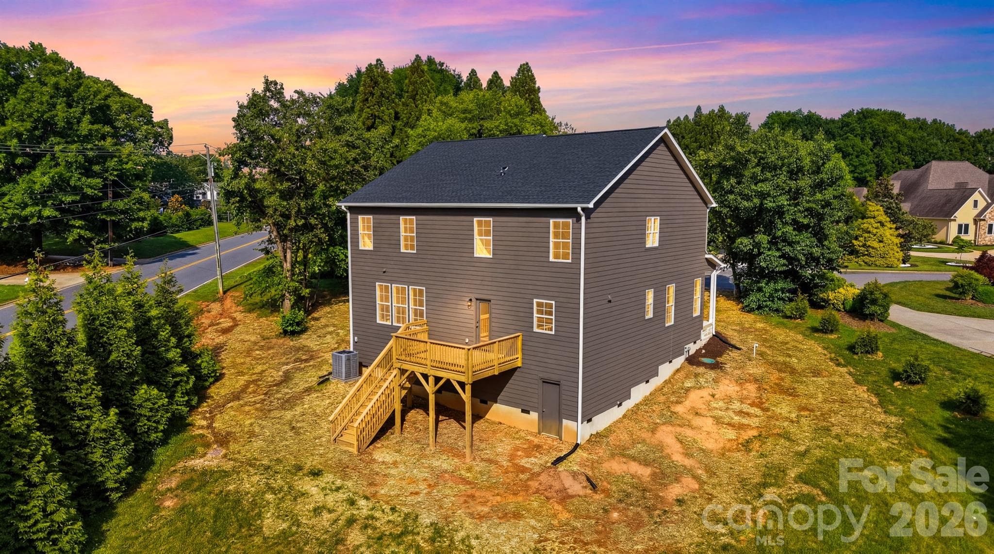Single Family Residence at 1147 10th Street Lane NW, Hickory, photo 2 of 48