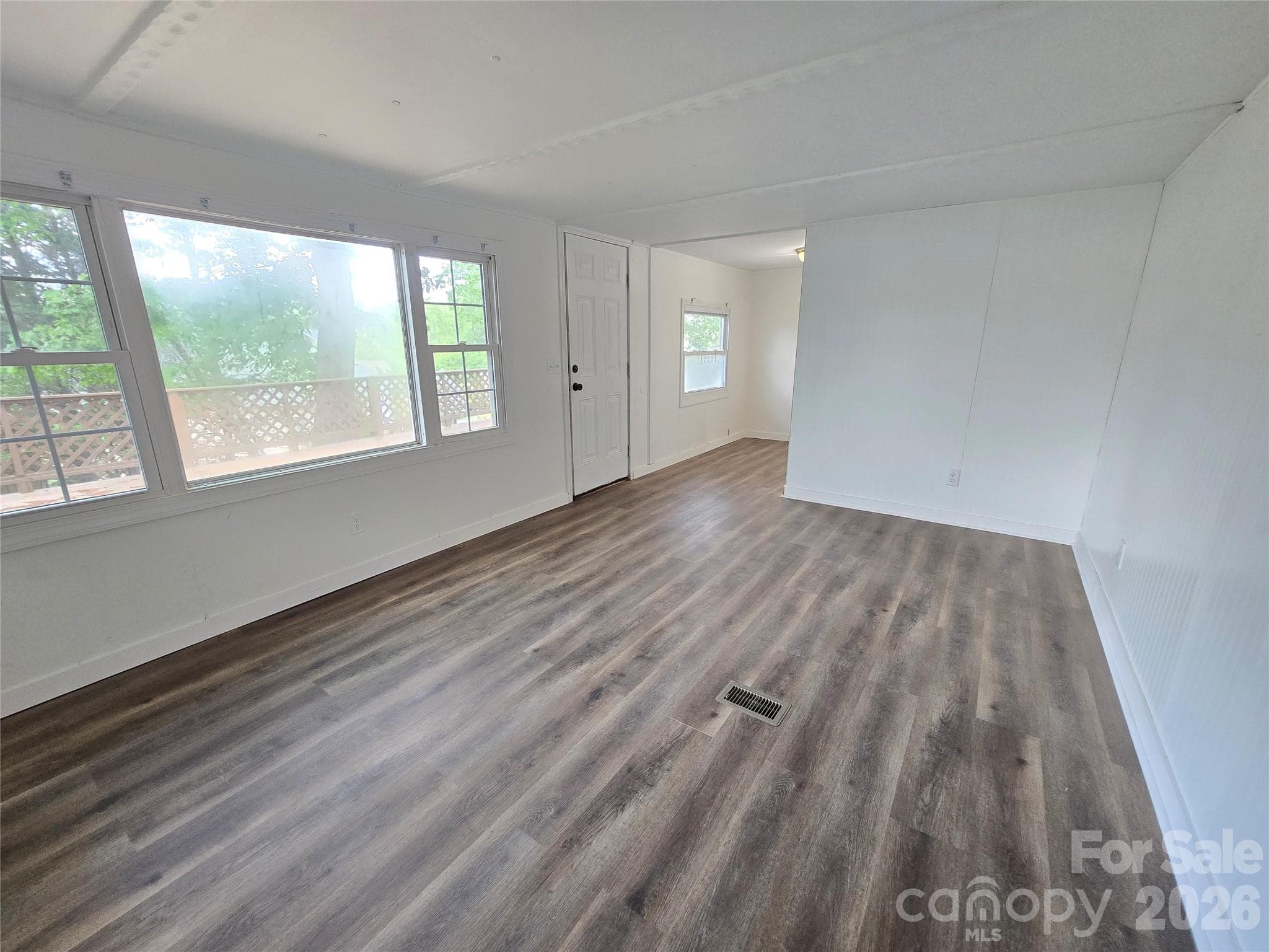 Single Family Residence at 63 Sunnybrook Lane, Fletcher, photo 11 of 19