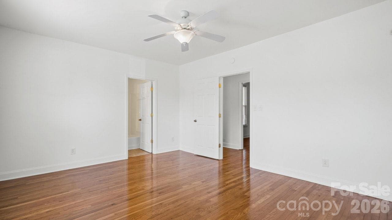 Single Family Residence at 109 Globe Street, Mount Holly, photo 11 of 29