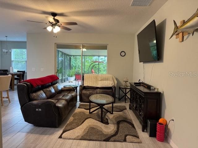 Generous Living Space - 3200 WINGED FOOT RD, MOUNT DORA