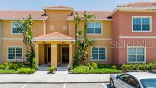 2959 BANANA PALM DR