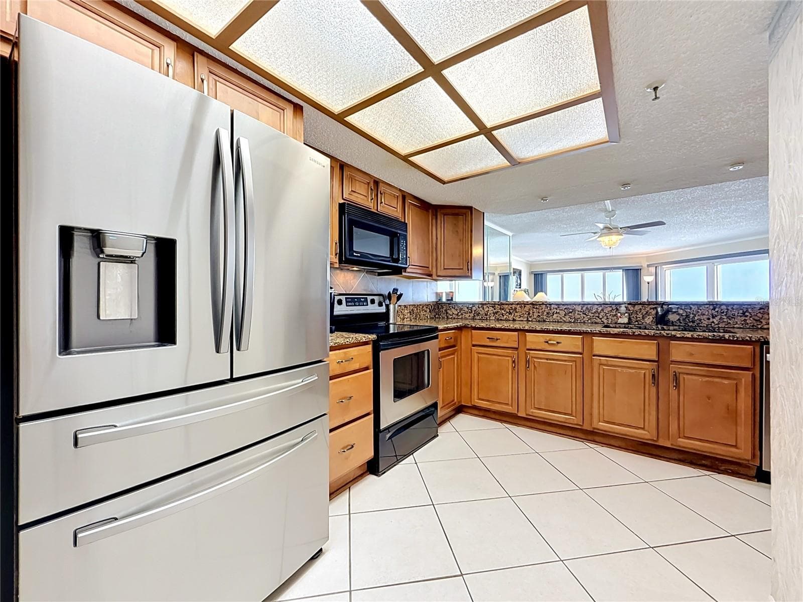 Kitchen - 18400 GULF BLVD #1108, INDIAN SHORES