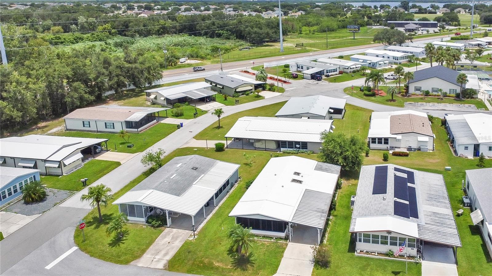 Manufactured Home at 6443 HOLLYBERRY LN NE, WINTER HAVEN, photo 38 of 38