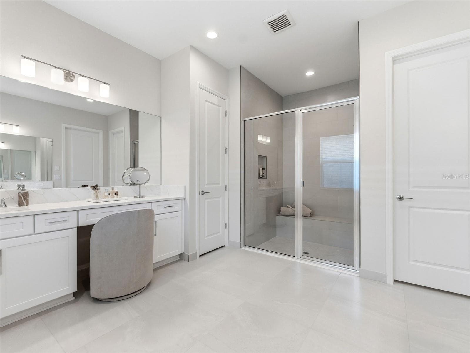Oversized Primary Bathroom With Dual Counter Space - 3857 CABERNET TER, WESLEY CHAPEL