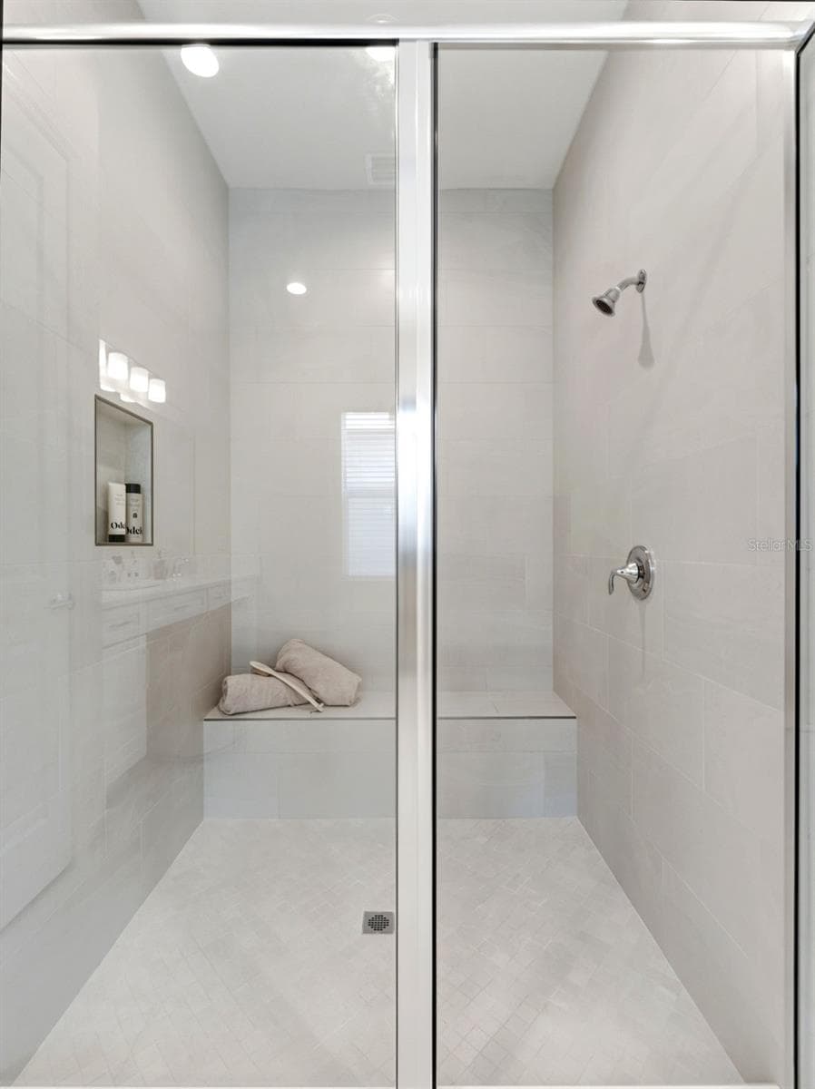 Master Shower With BEnch Seating - 3857 CABERNET TER, WESLEY CHAPEL
