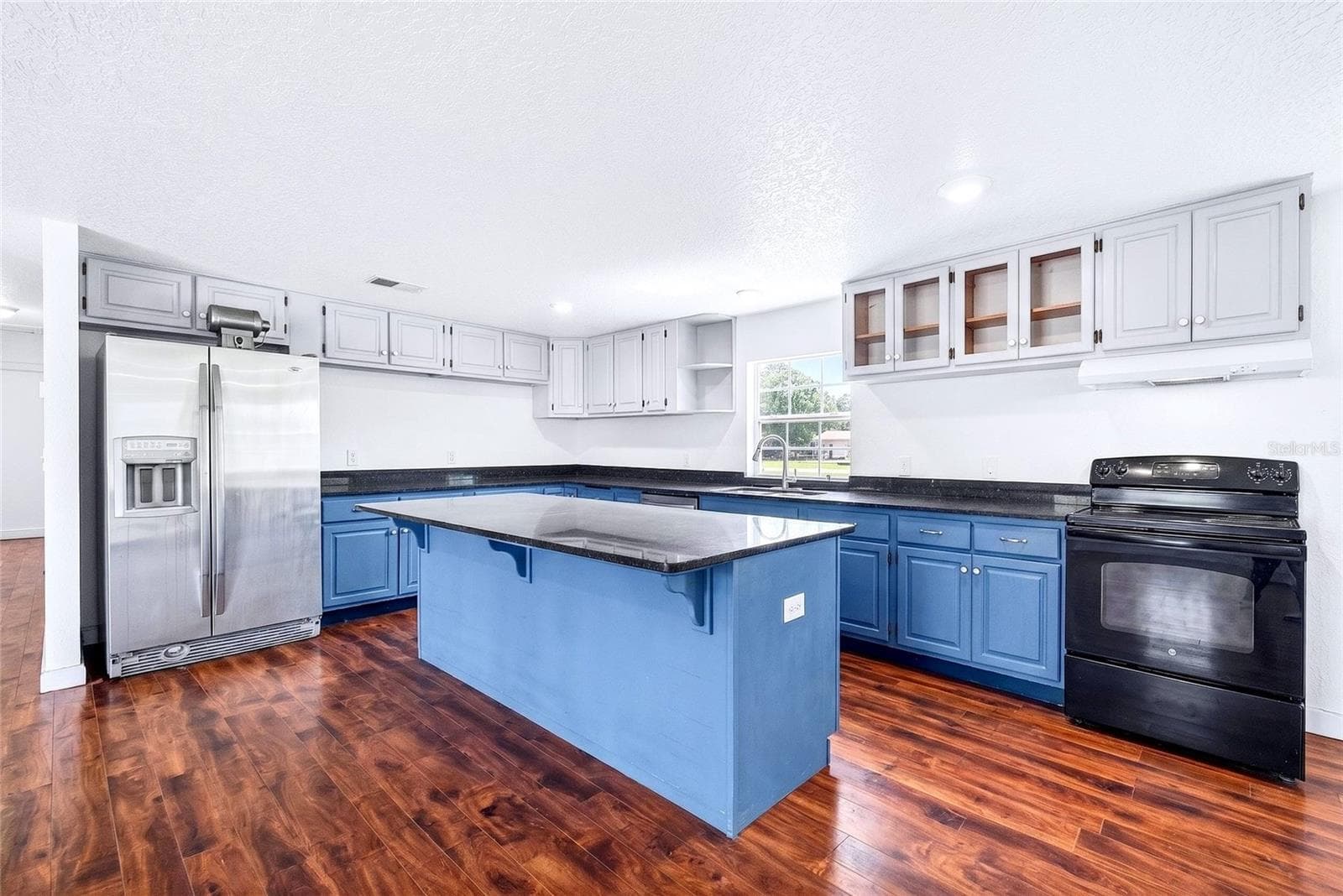 Manufactured Home at 4162 LAUGHLIN RD, MOUNT DORA, photo 10 of 38