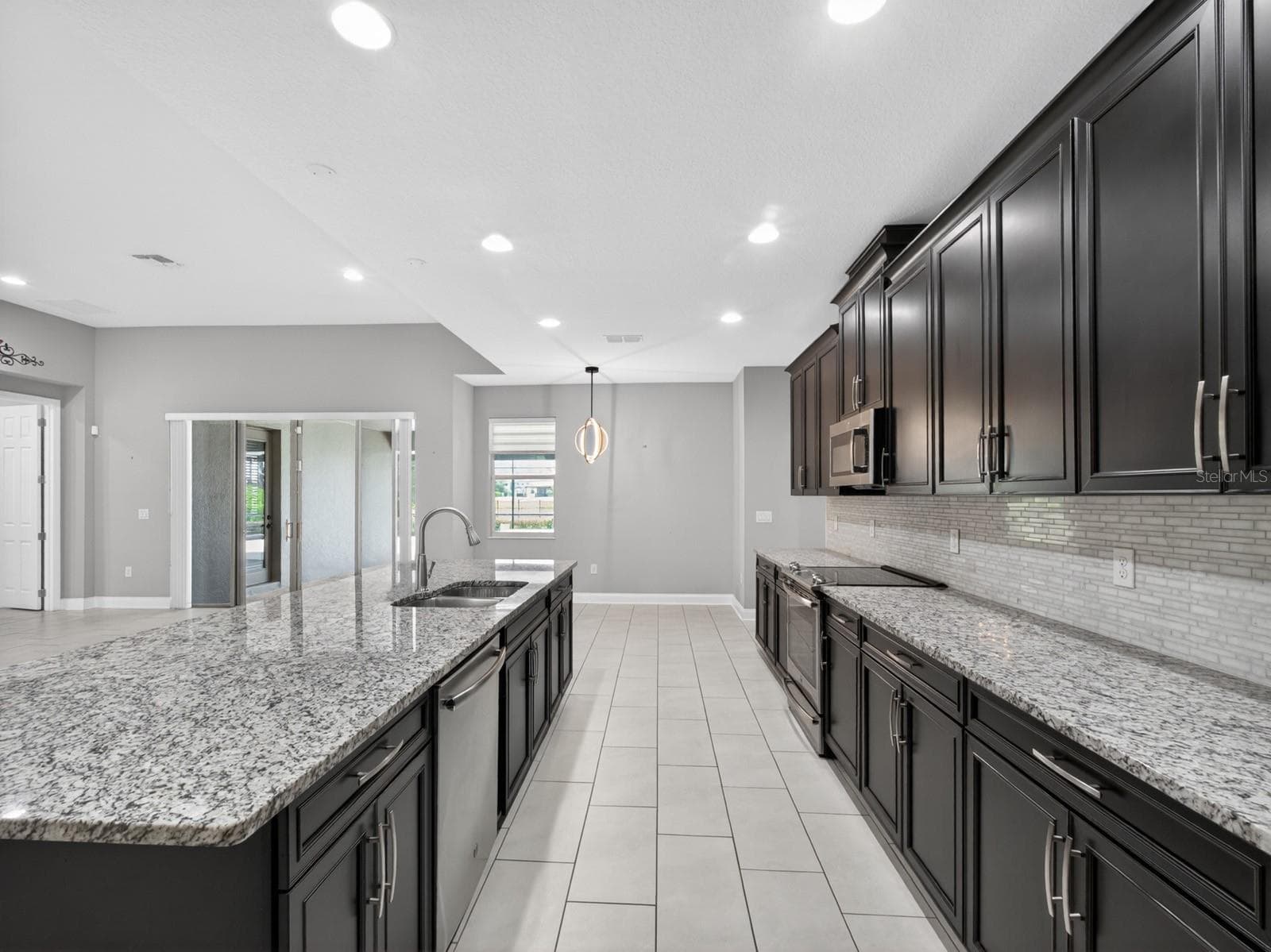 Single Family Residence at 17614 SAILFIN DR, ORLANDO, photo 20 of 47