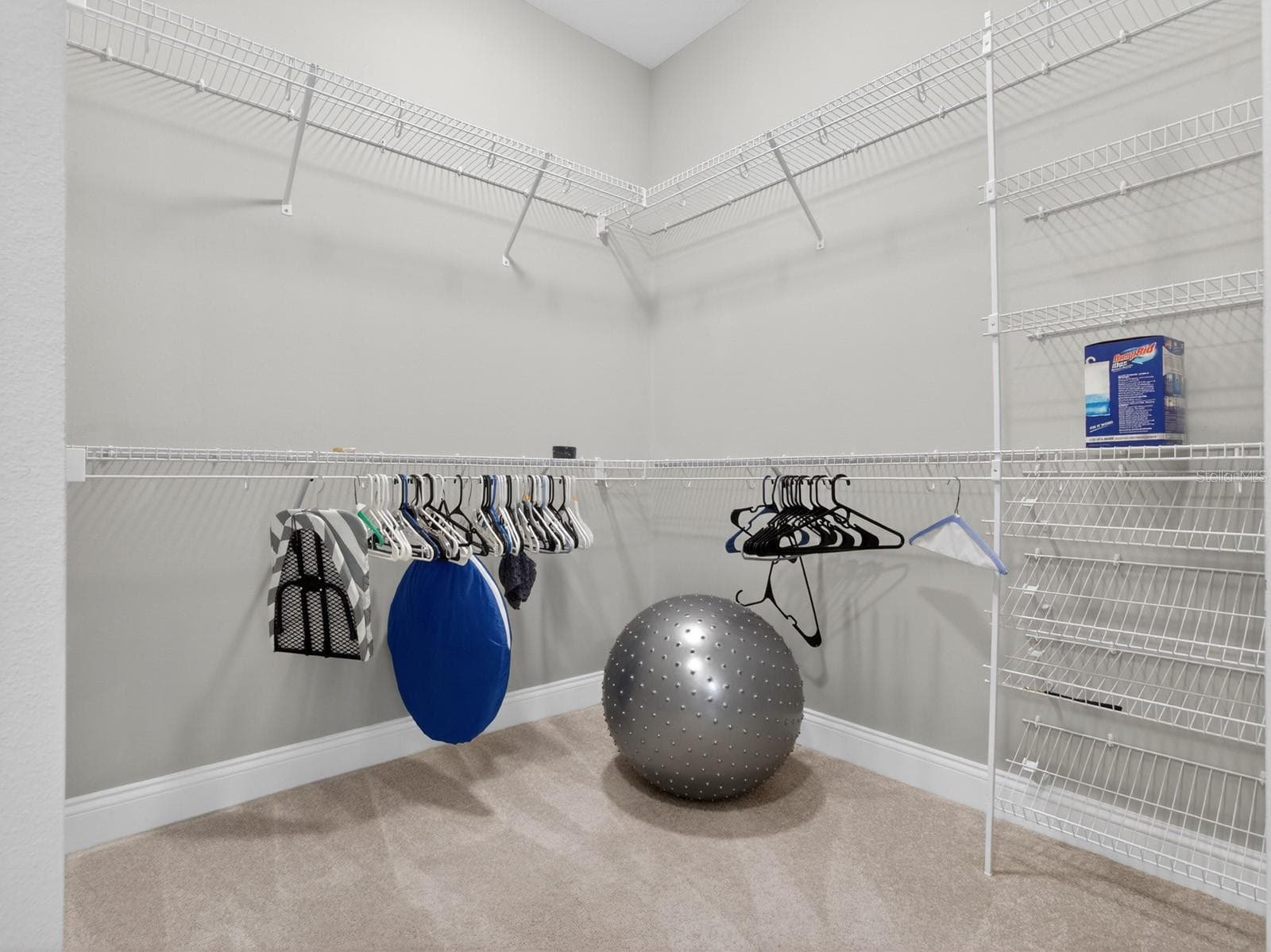 Single Family Residence at 17614 SAILFIN DR, ORLANDO, photo 24 of 47