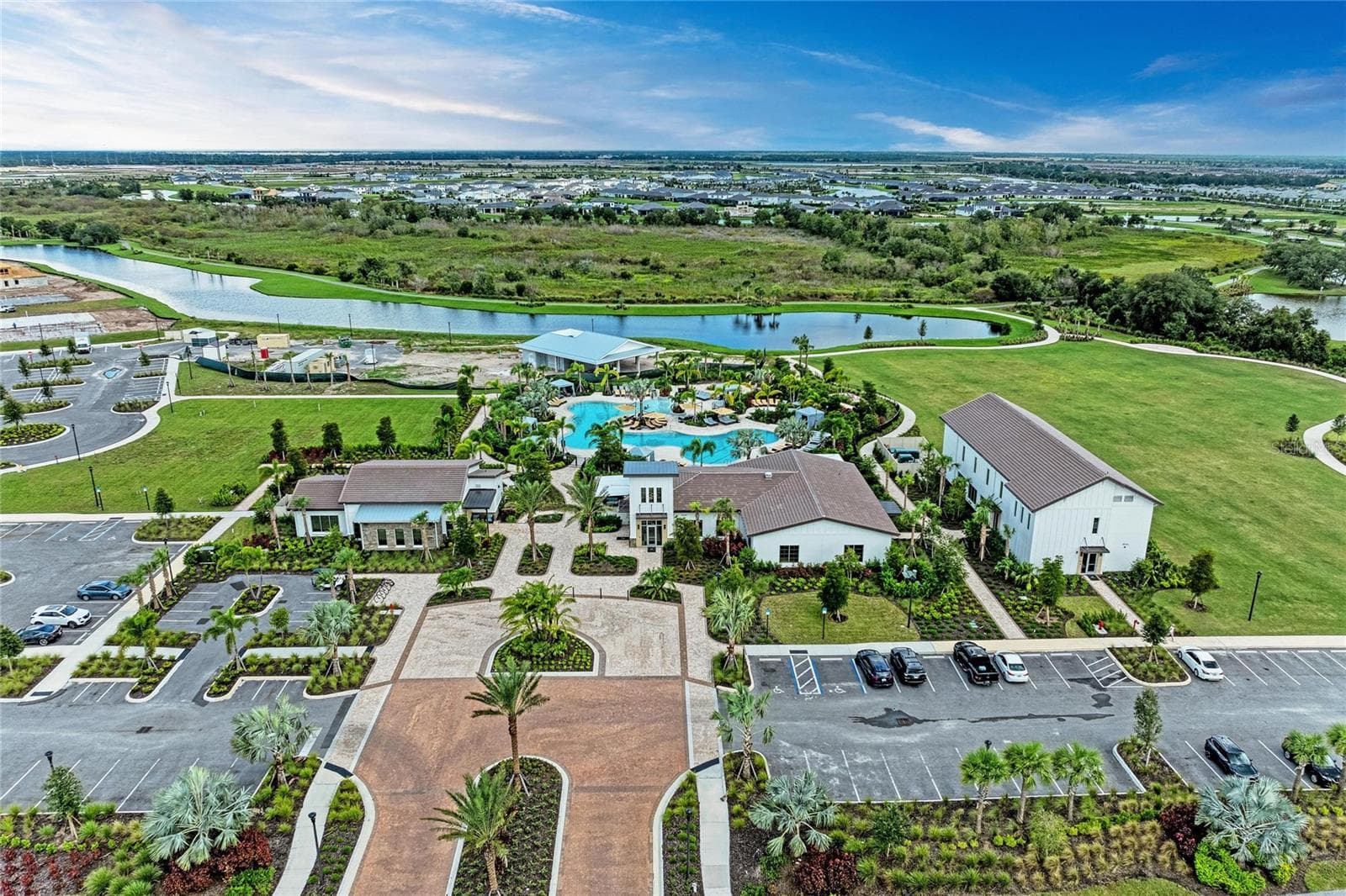 Single Family Residence at 17725 ROOST PL, LAKEWOOD RANCH, photo 62 of 79