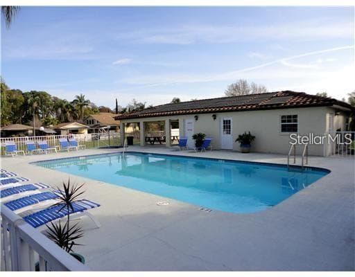 Condominium at 2571 CYPRUS DR #1-201, PALM HARBOR, photo 49 of 77