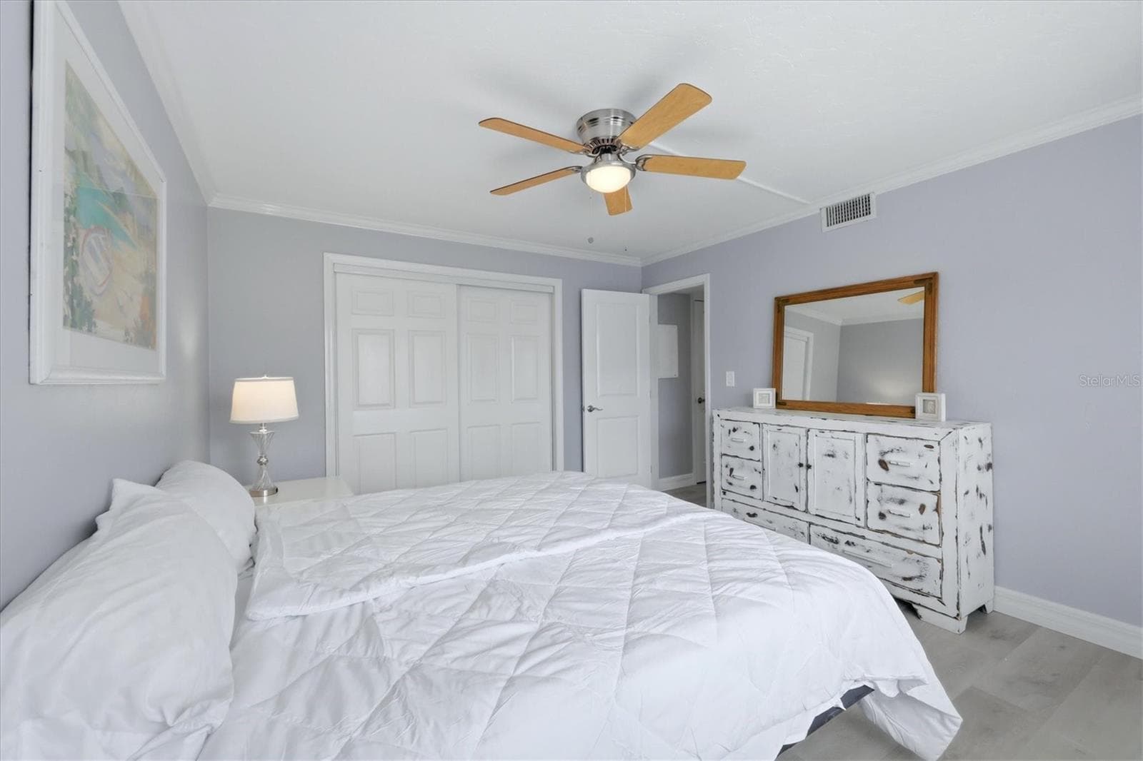 Condominium at 2223 BENEVA TER #2222, SARASOTA, photo 9 of 39