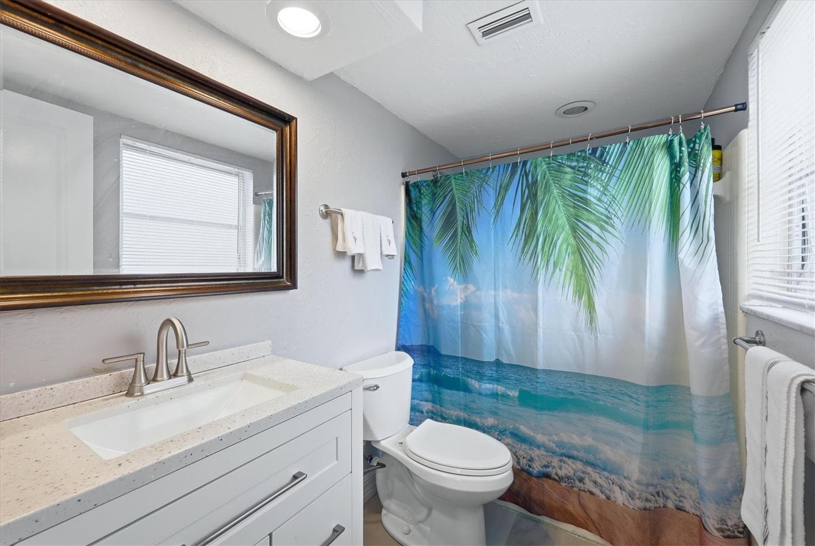 Condominium at 2223 BENEVA TER #2222, SARASOTA, photo 10 of 39