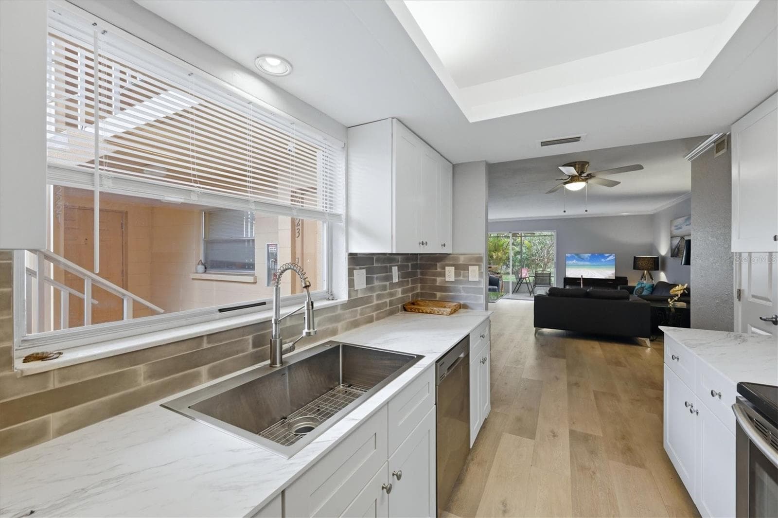 Condominium at 2223 BENEVA TER #2222, SARASOTA, photo 16 of 39