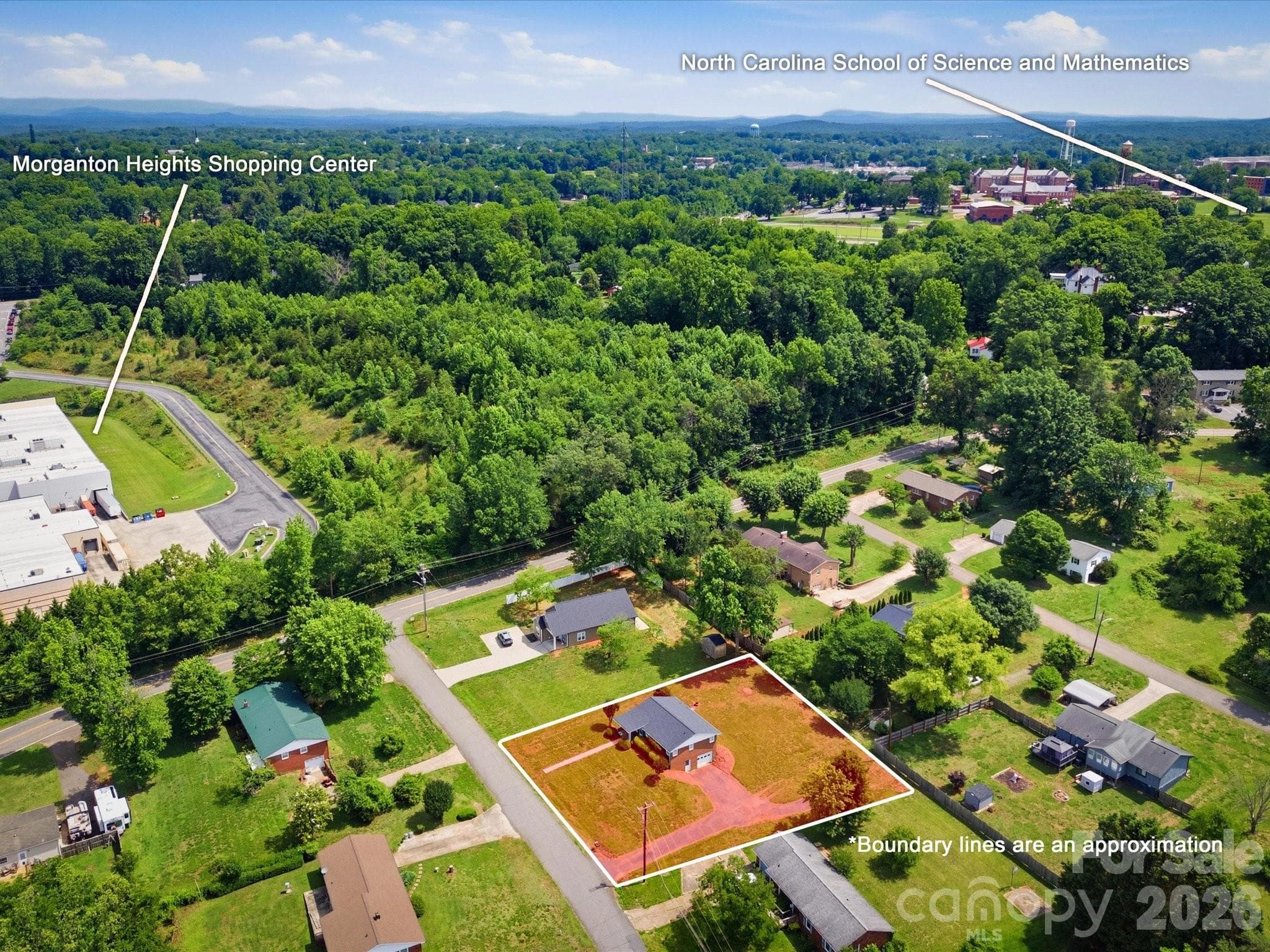 Single Family Residence at 132 Starmount Circle, Morganton, photo 7 of 31